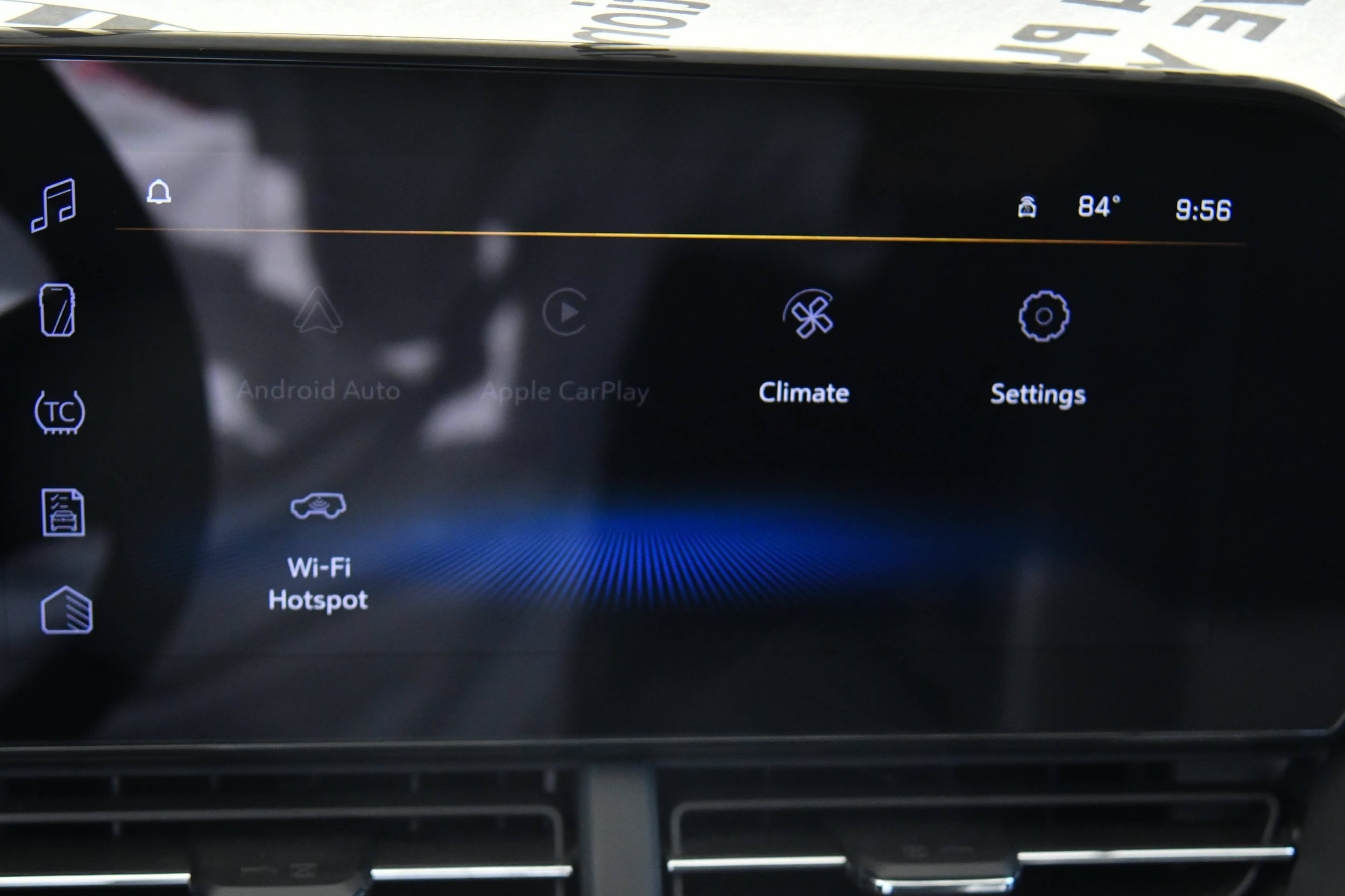 2025 Chevrolet Trax LT - Photo 15