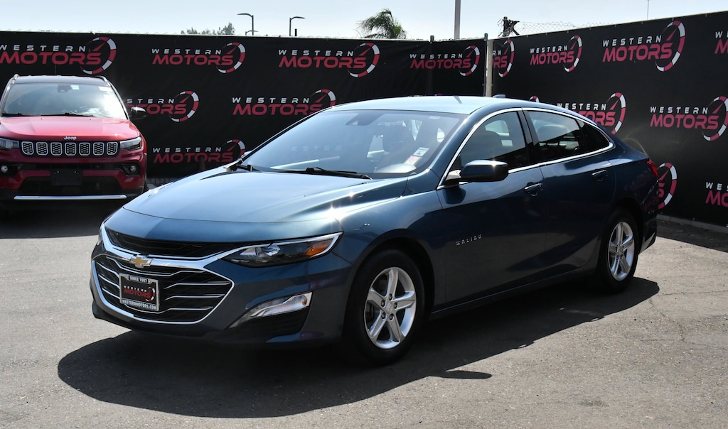 Used 2024 Chevrolet Malibu LT Sedan
