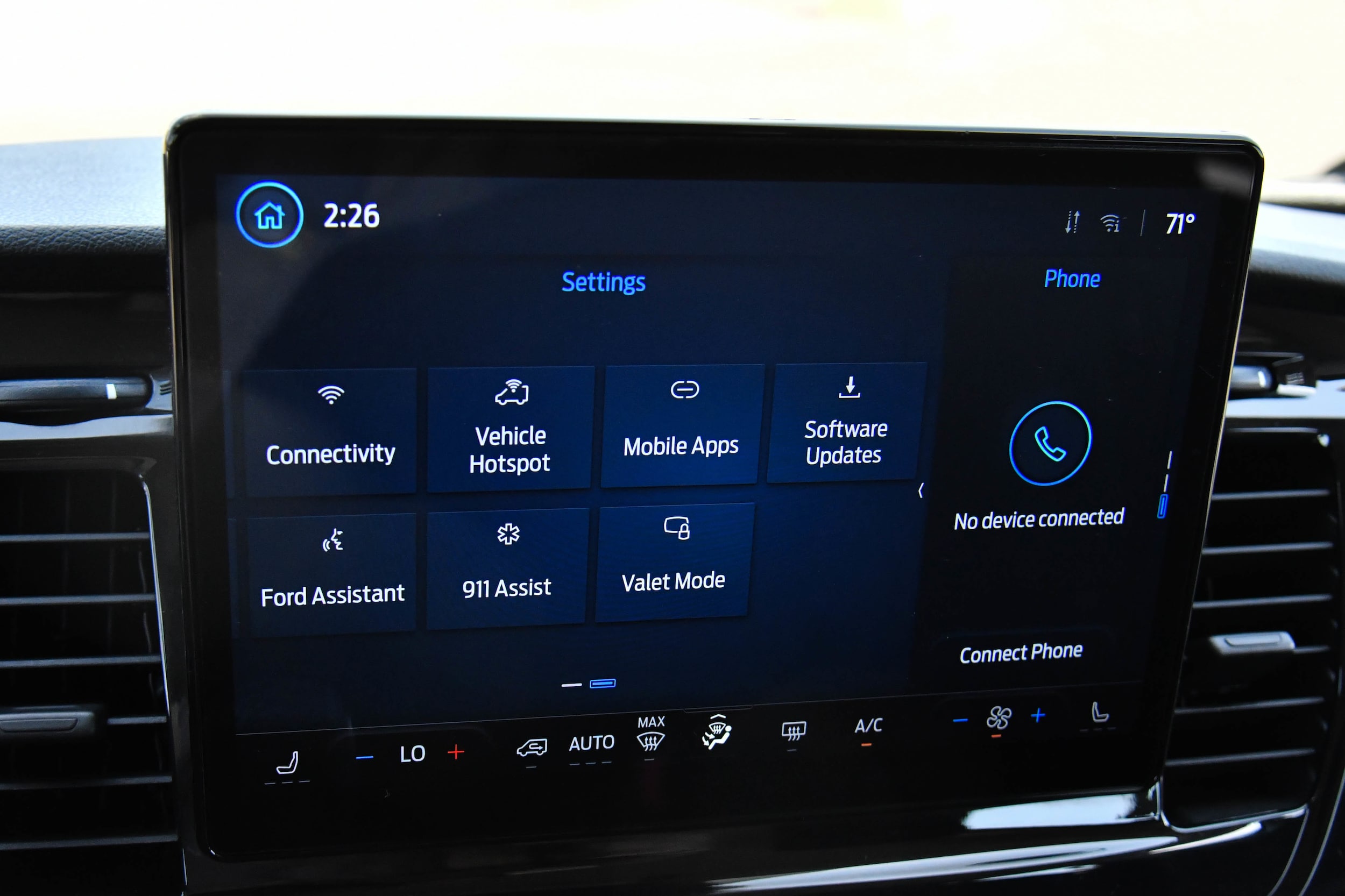 2023 Ford Transit Passenger Van XLT - Photo 18