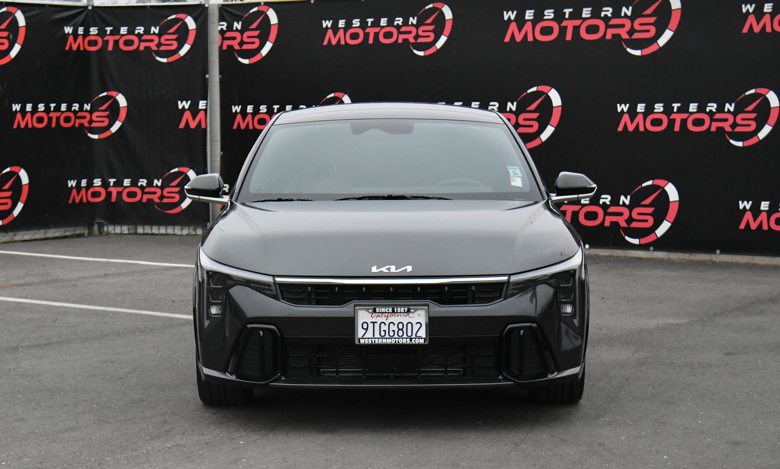 2025 Kia K4 GT-Line photo 2