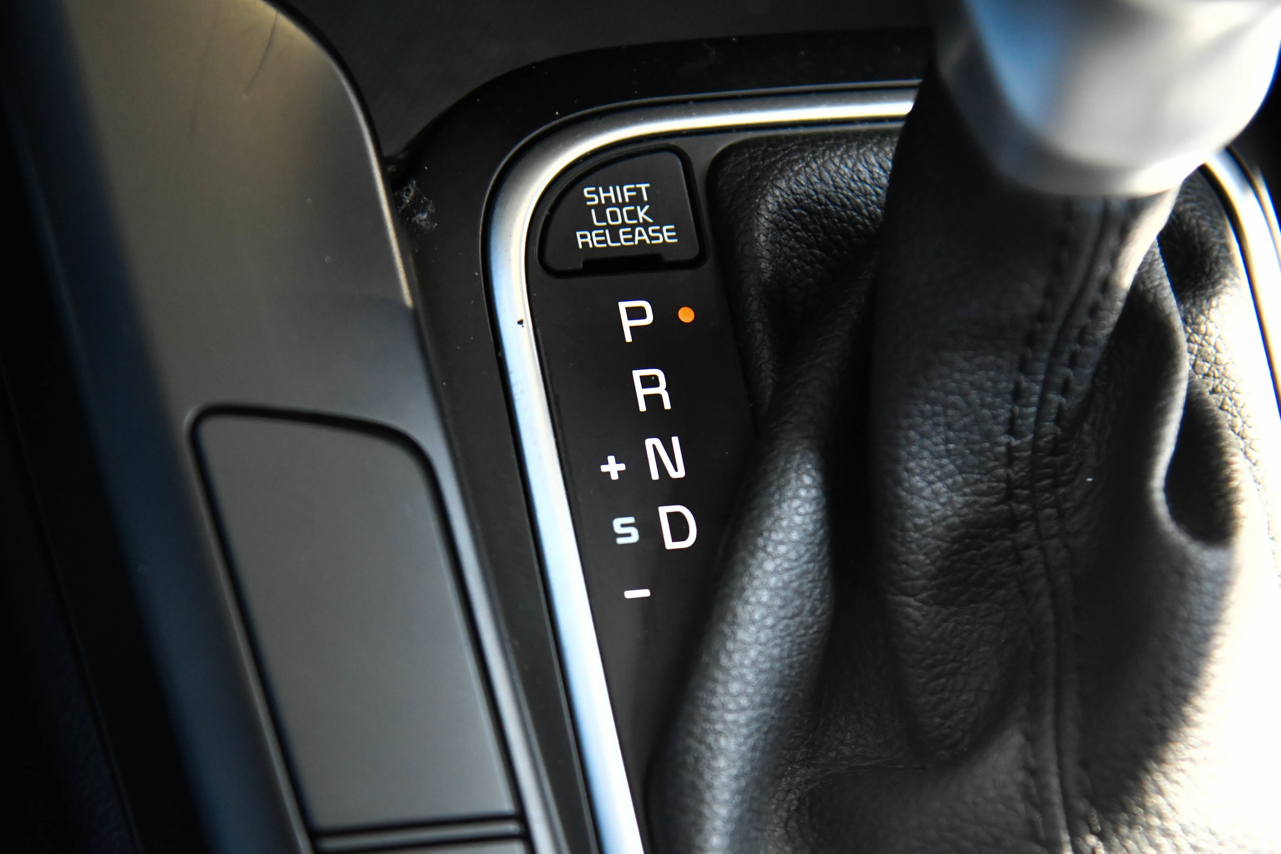 2024 Kia Soul LX - Photo 18