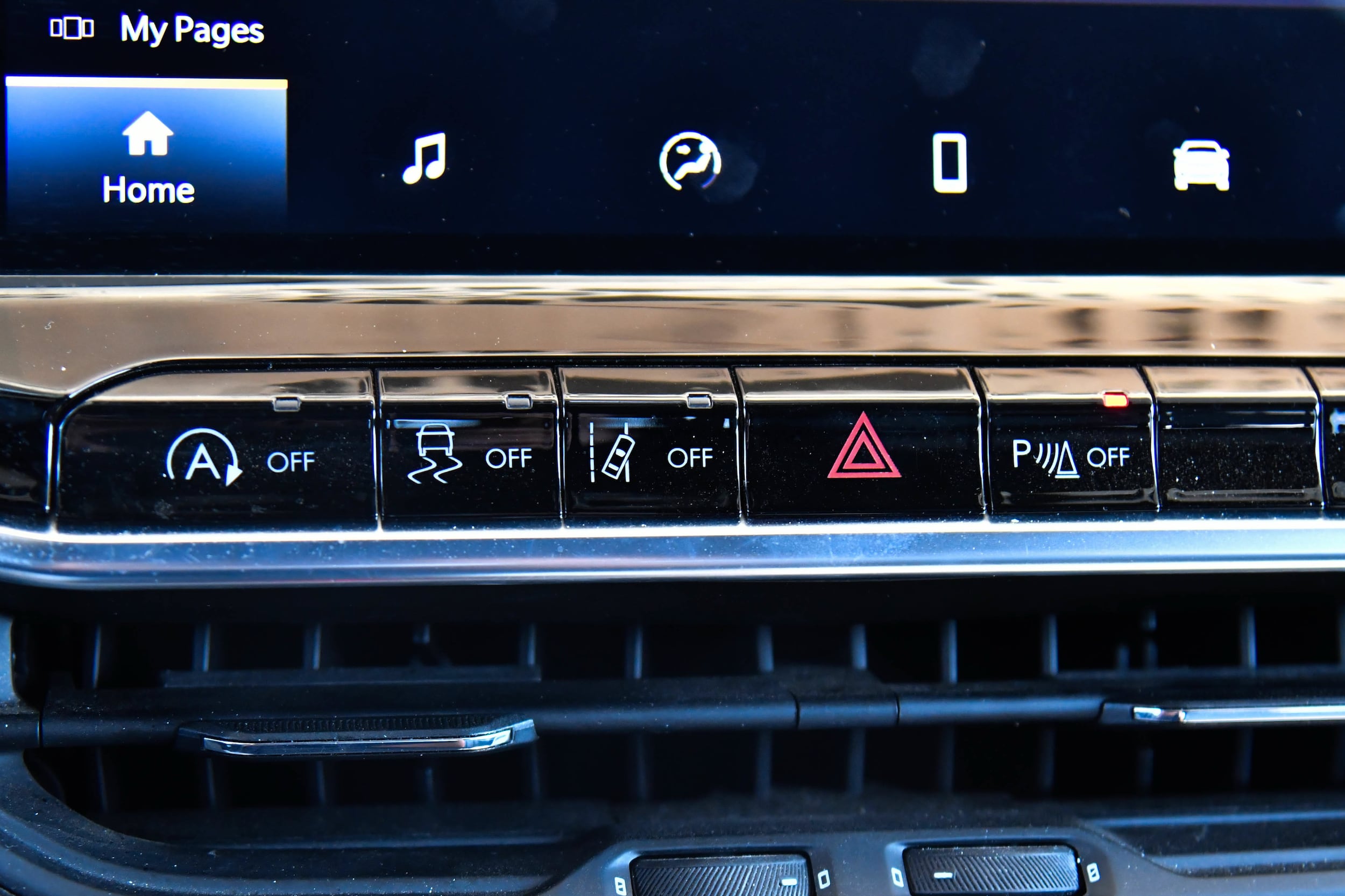 2025 Jeep Compass Limited - Photo 23