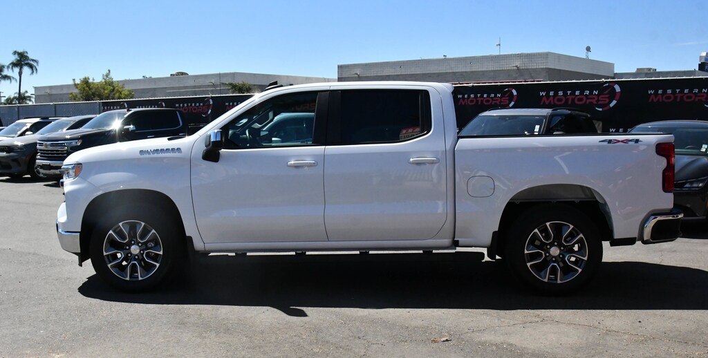 Used 2025 Chevrolet Silverado 1500 LT Truck Crew Cab