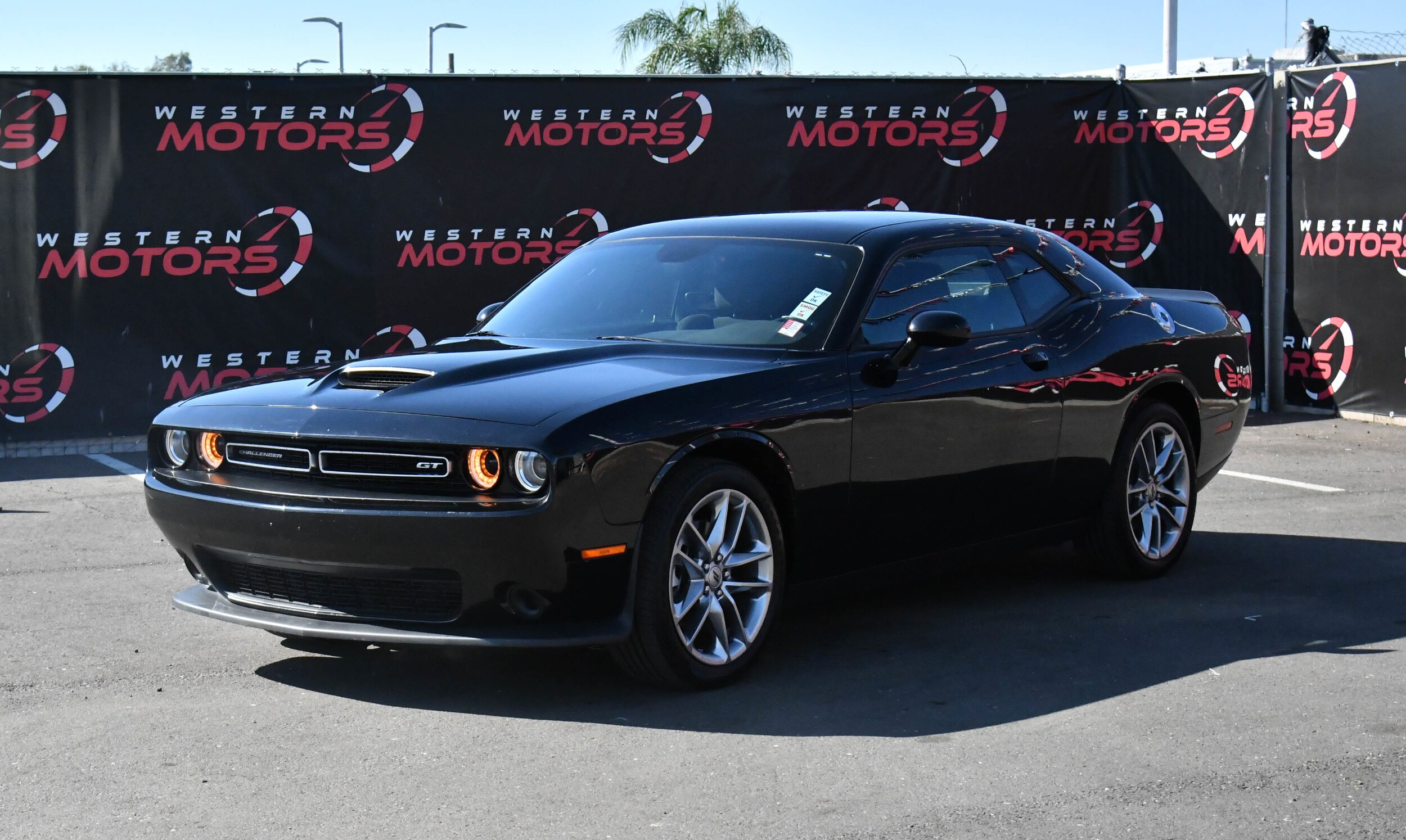 2023 Dodge Challenger GT photo 2