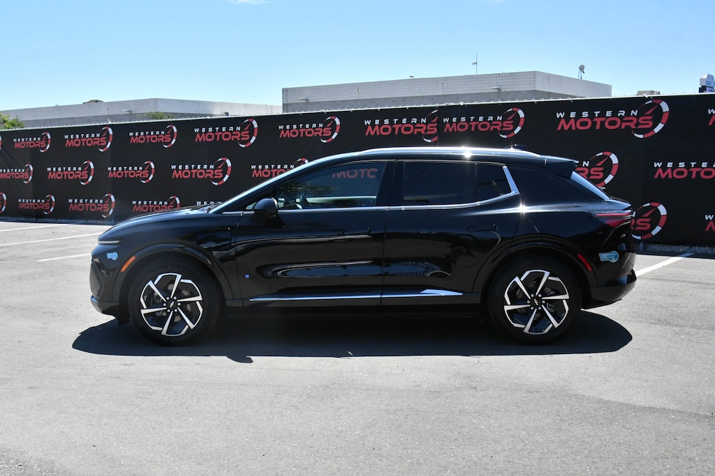 Used 2025 Chevrolet Equinox EV LT2 w/PDE SUV