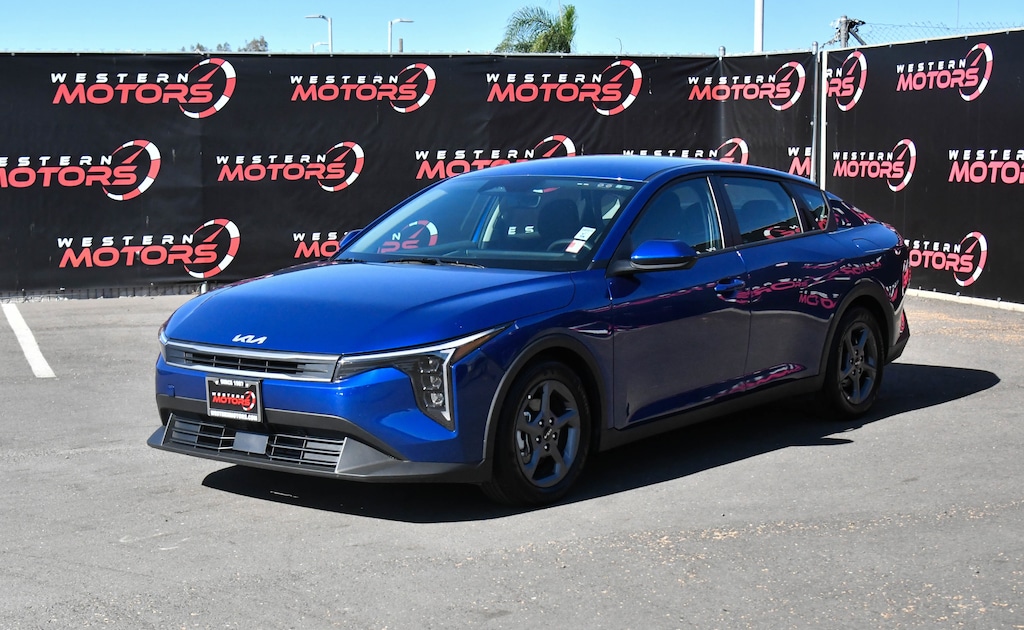 Used 2025 Kia K4 LXS Sedan