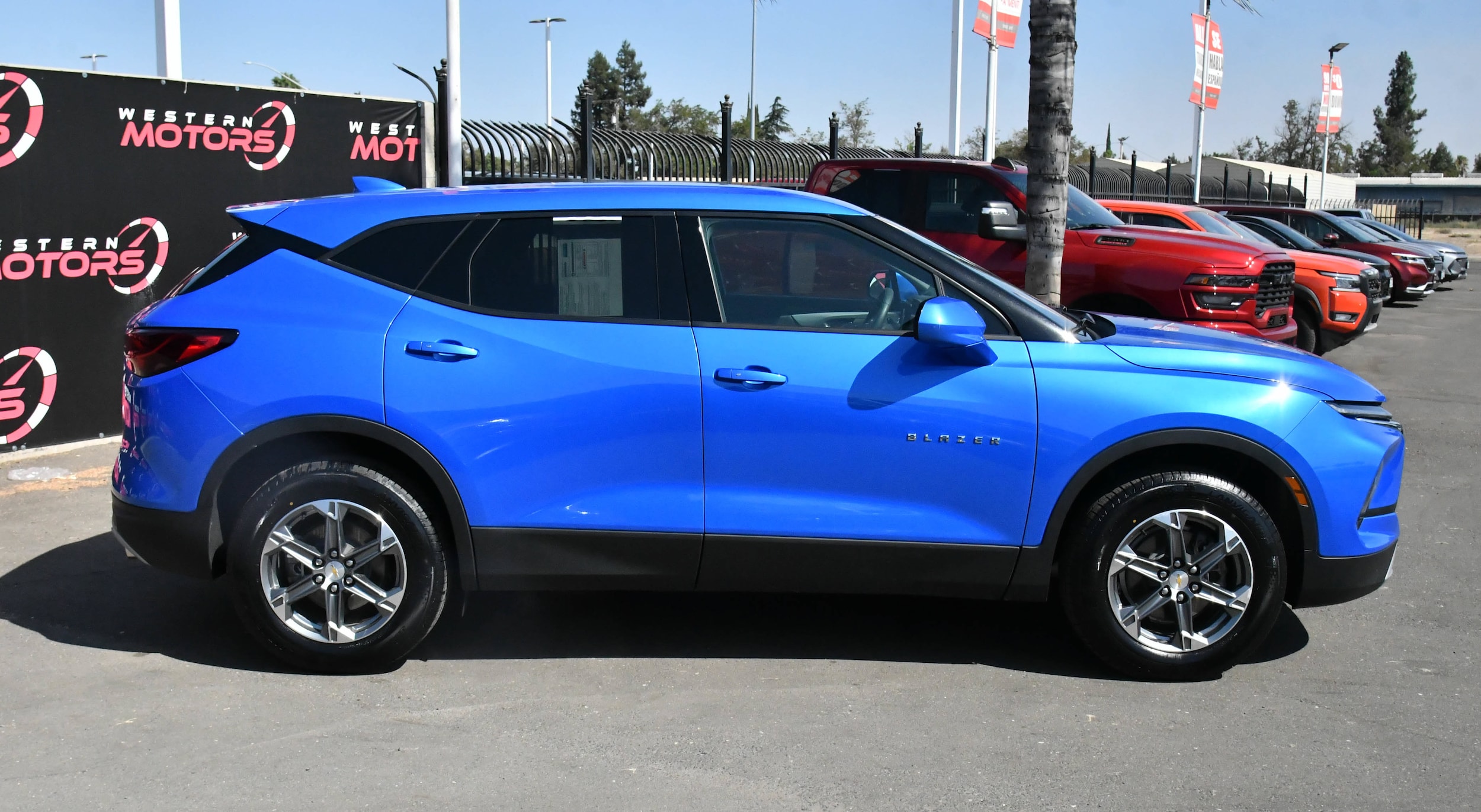 2025 Chevrolet Blazer 2LT - Photo 8
