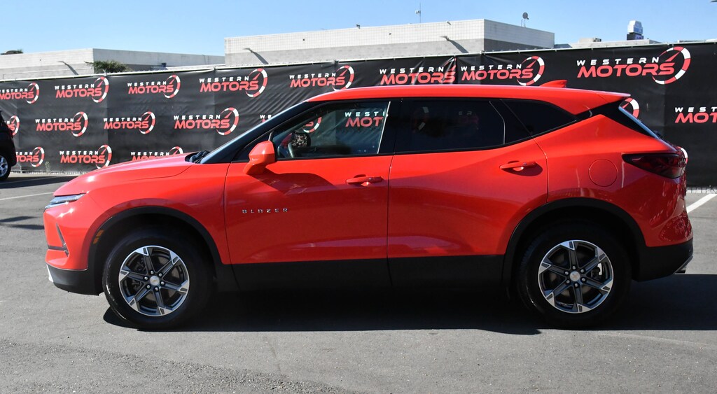 Used 2025 Chevrolet Blazer LT SUV