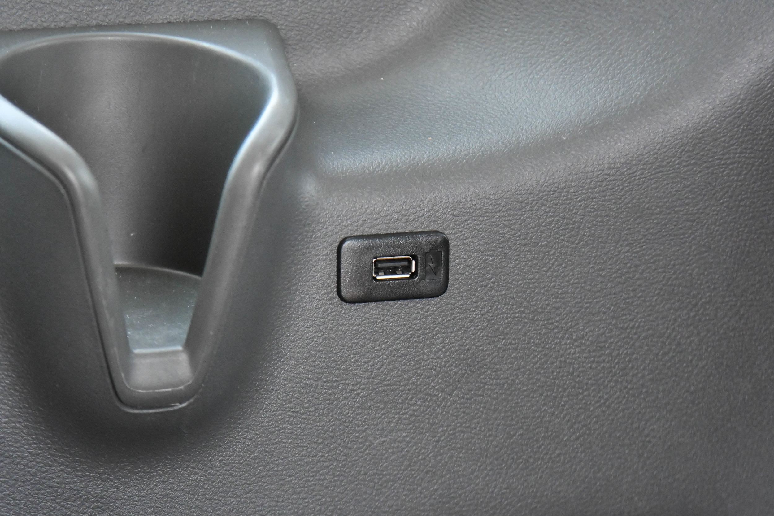 2023 Ford Transit Passenger Van XLT - Photo 38