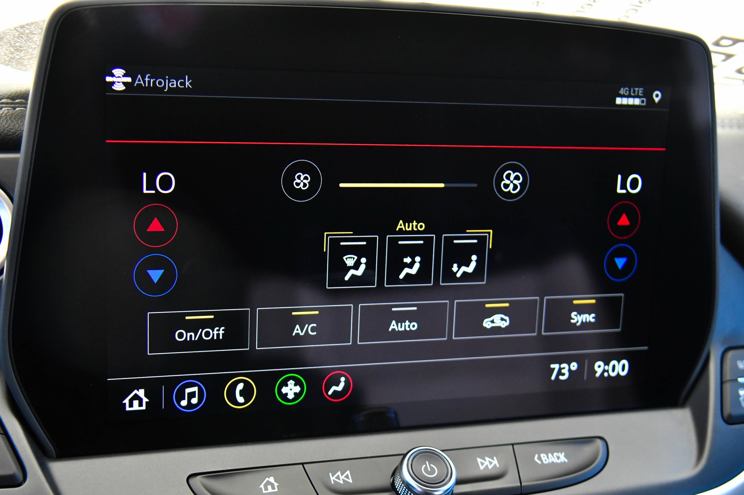 2025 Chevrolet Blazer 2LT - Photo 18