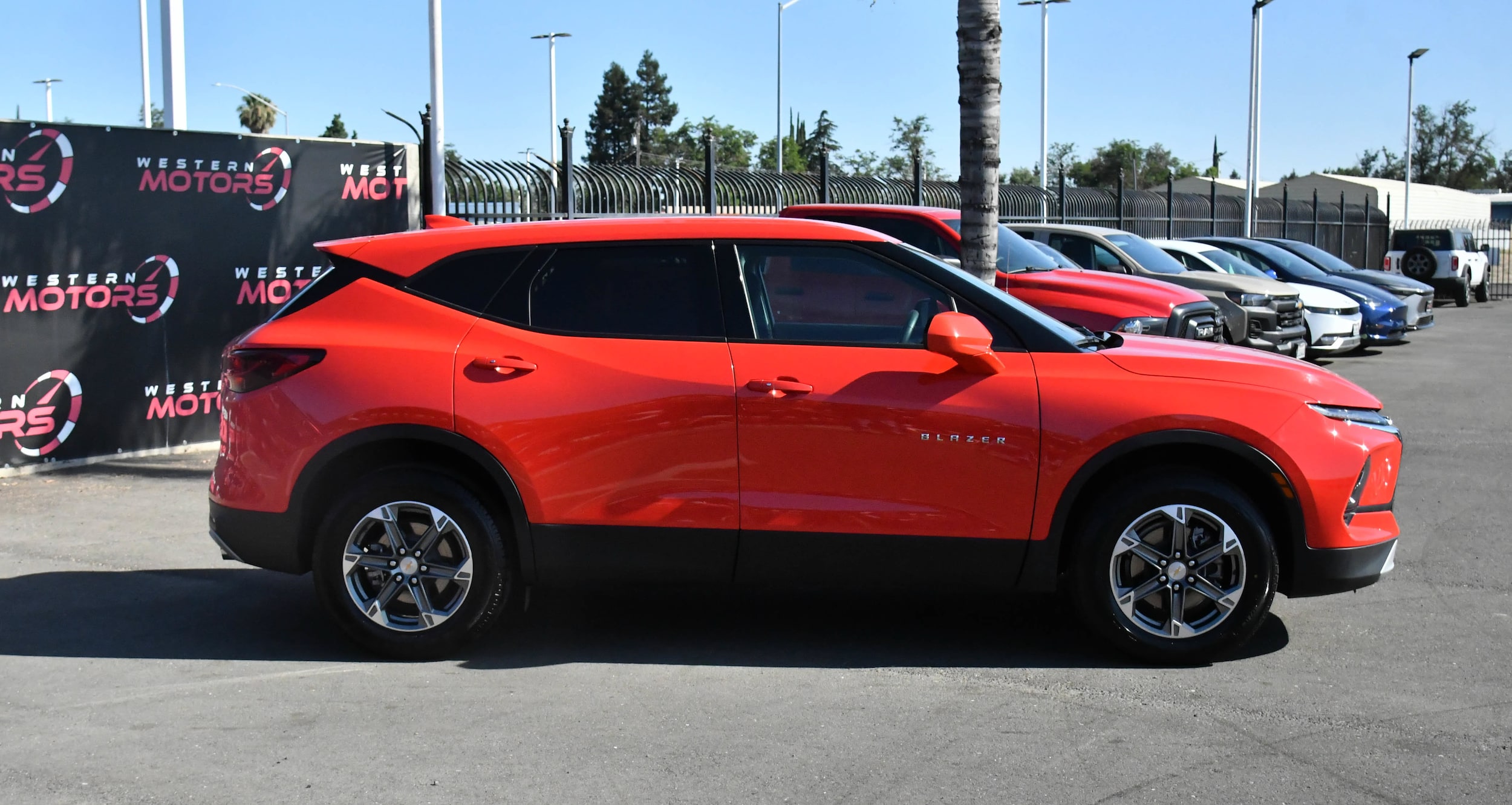 2025 Chevrolet Blazer 2LT - Photo 8
