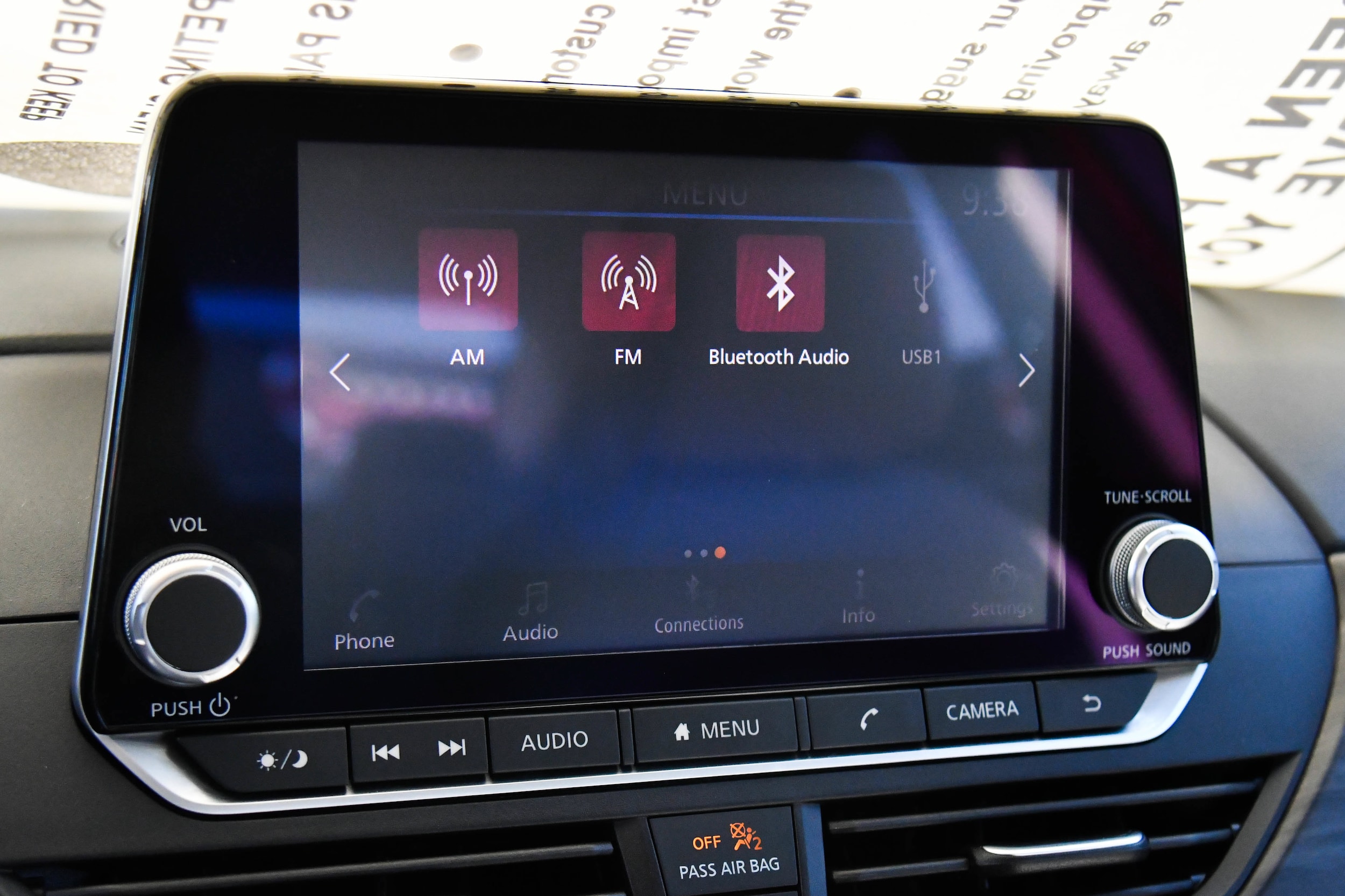 2025 Nissan Altima SV - Photo 16