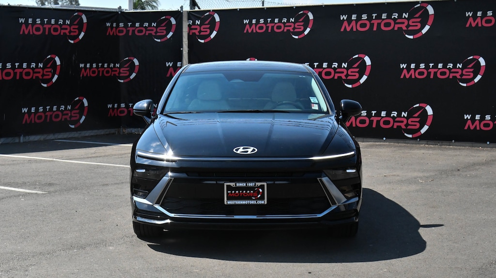 Used 2024 Hyundai Sonata SEL Sedan