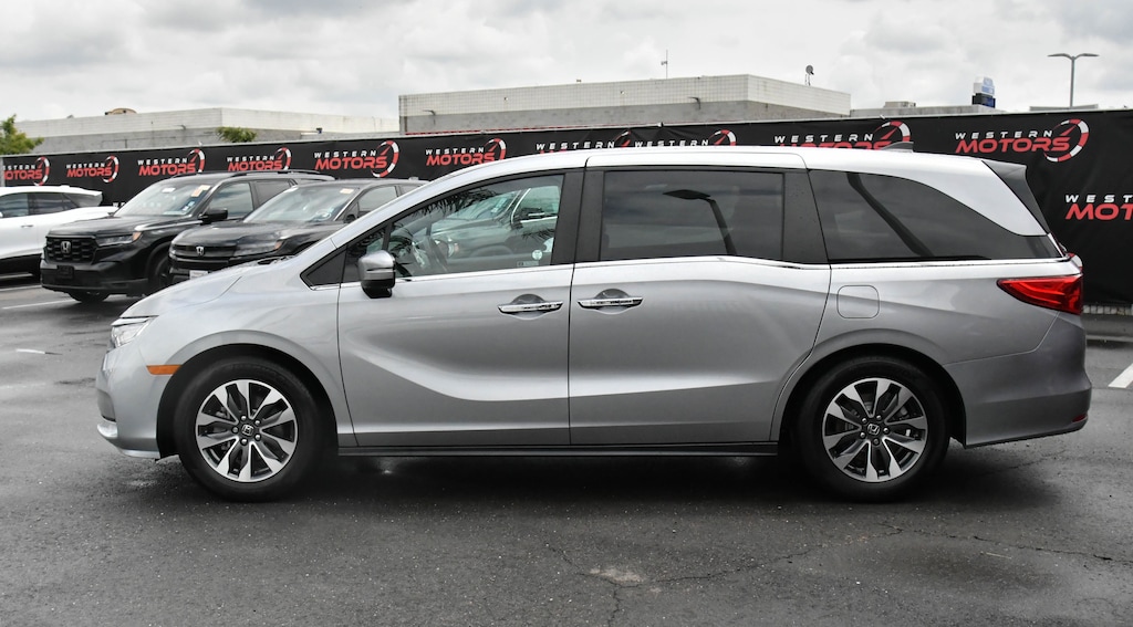 Used 2023 Honda Odyssey EX-L Van