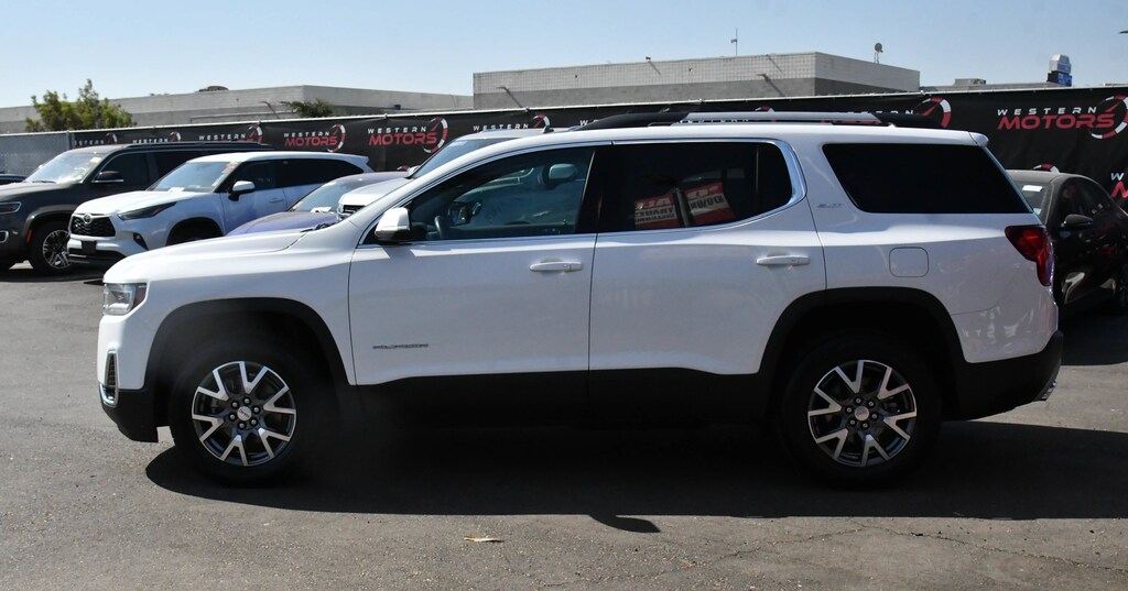 Used 2023 GMC Acadia SLT SUV