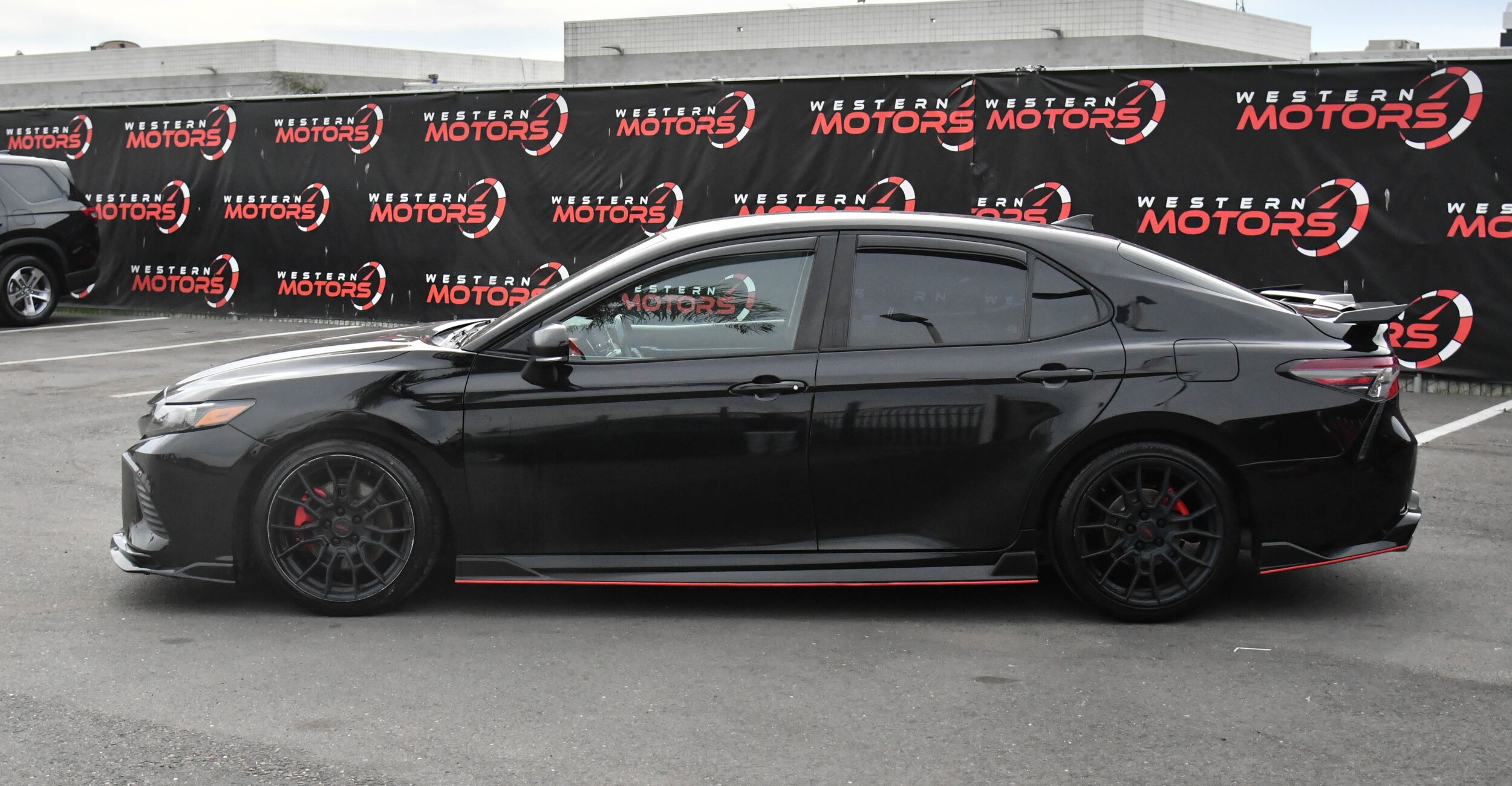 2021 Toyota Camry TRD photo 4