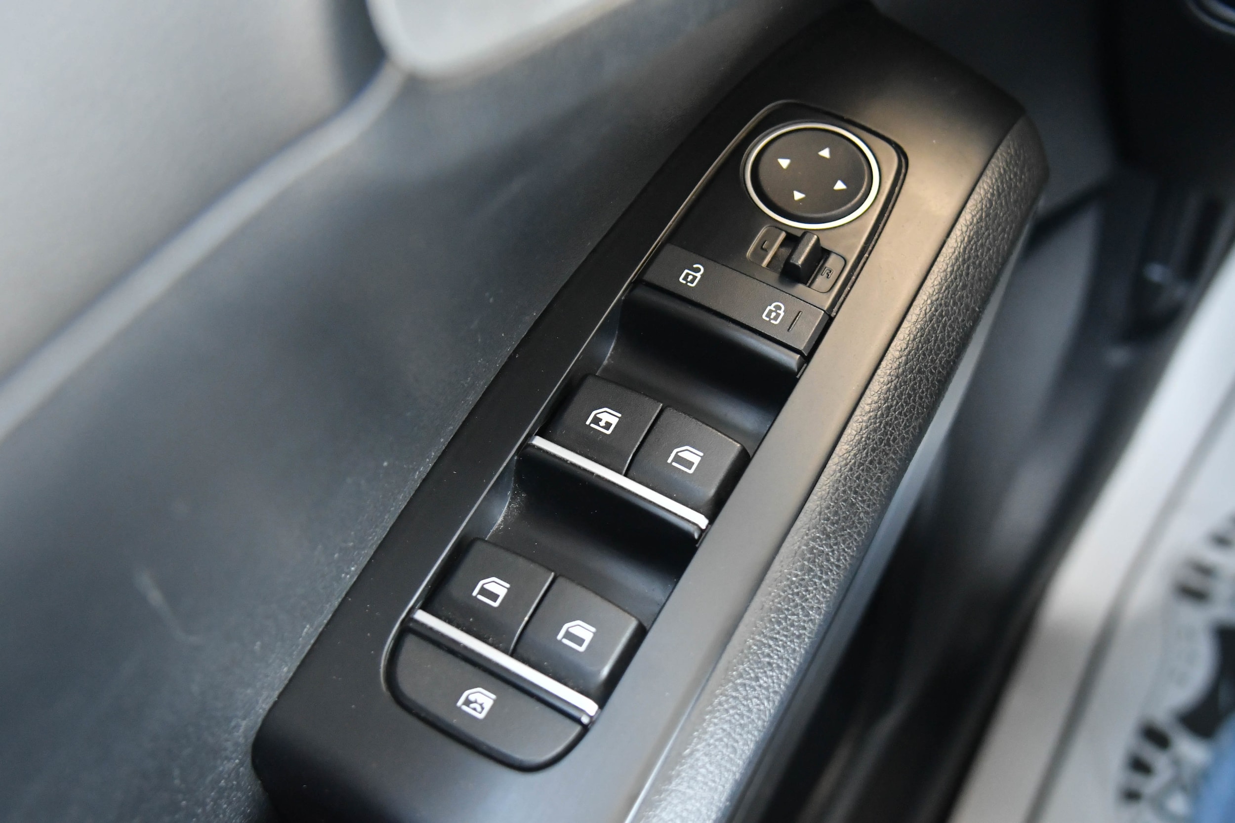 2024 Kia Soul LX - Photo 24
