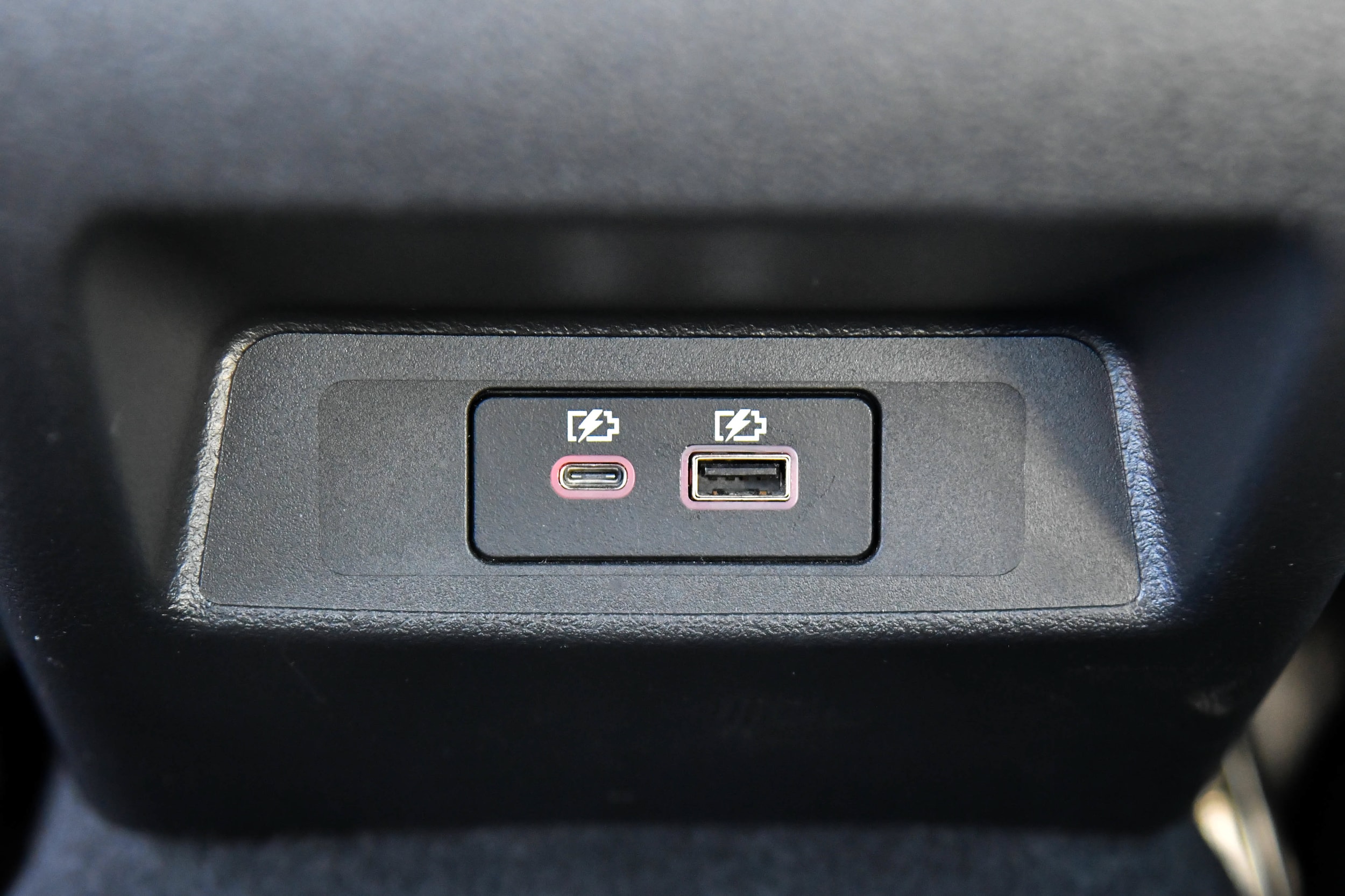 2025 Nissan Altima SV - Photo 31