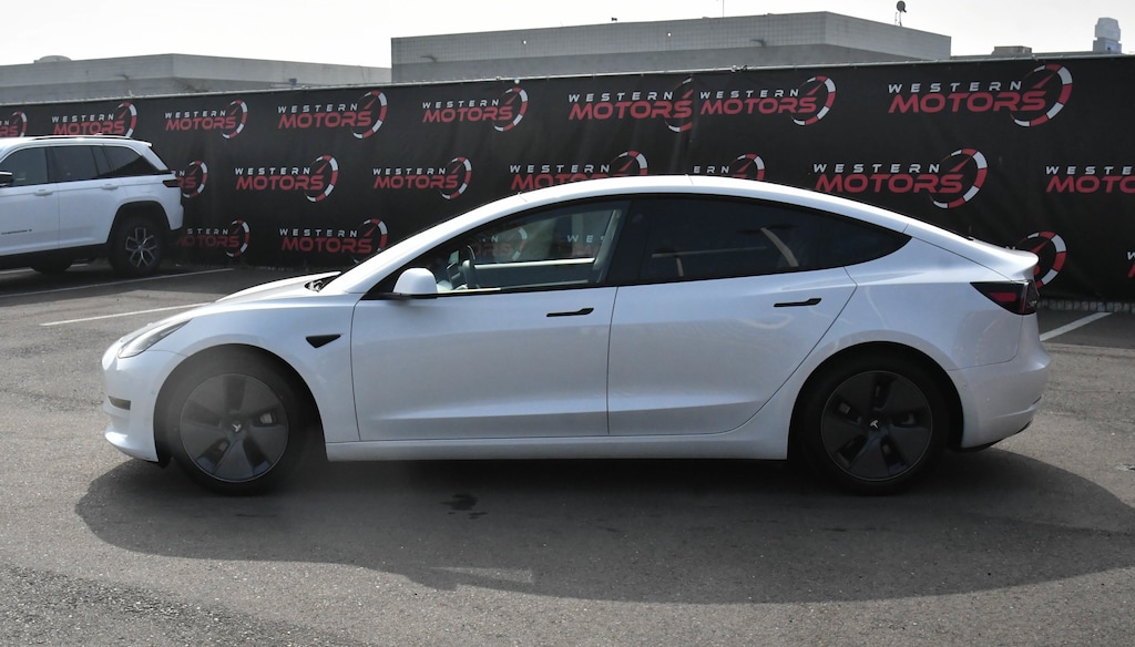 Used 2021 Tesla Model 3 Standard Range Plus Sedan