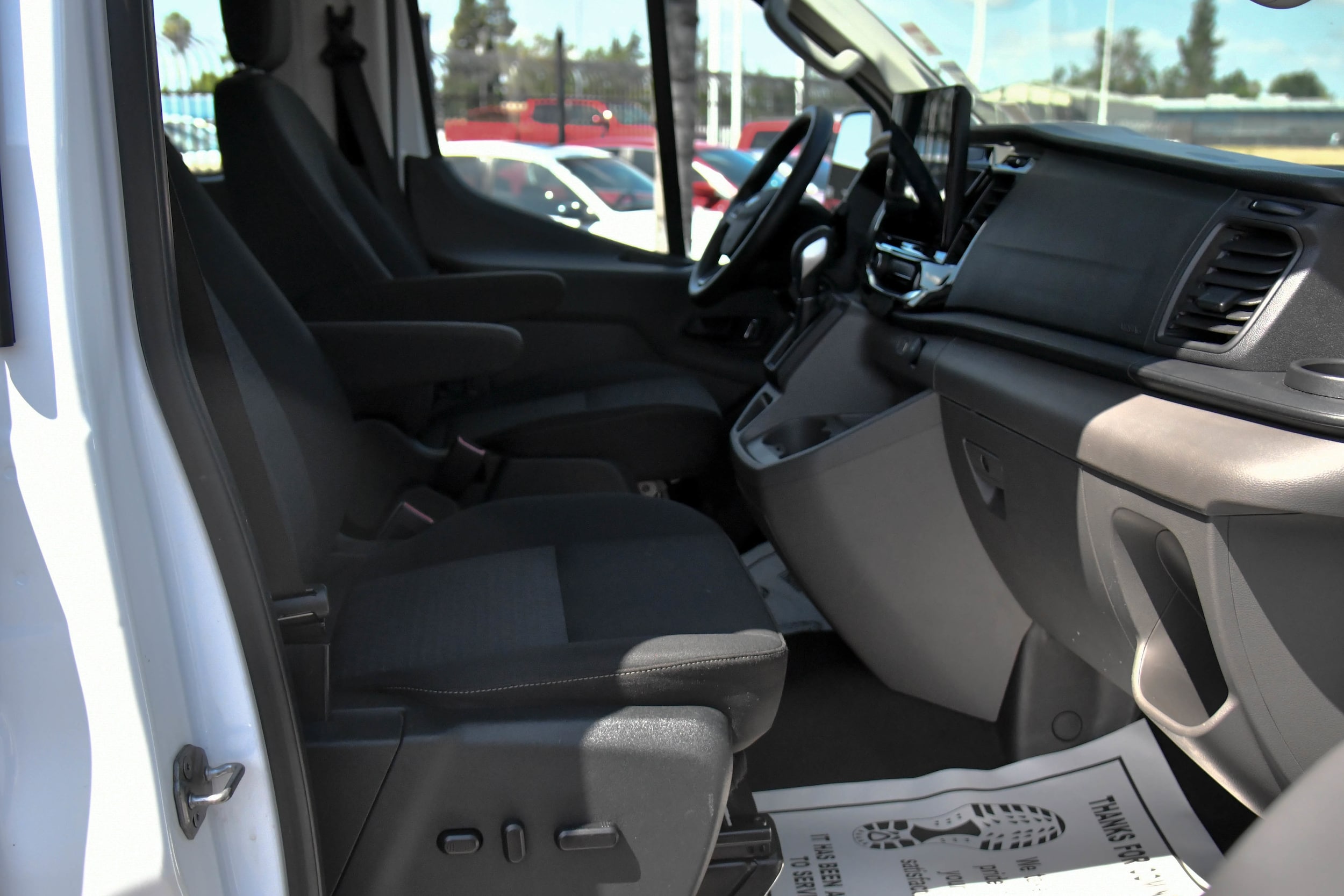 2023 Ford Transit Passenger Van XLT - Photo 43