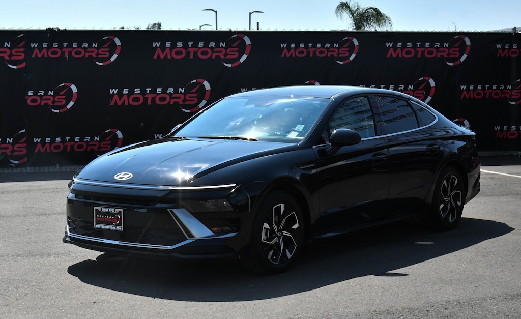 Used 2024 Hyundai Sonata SEL Sedan