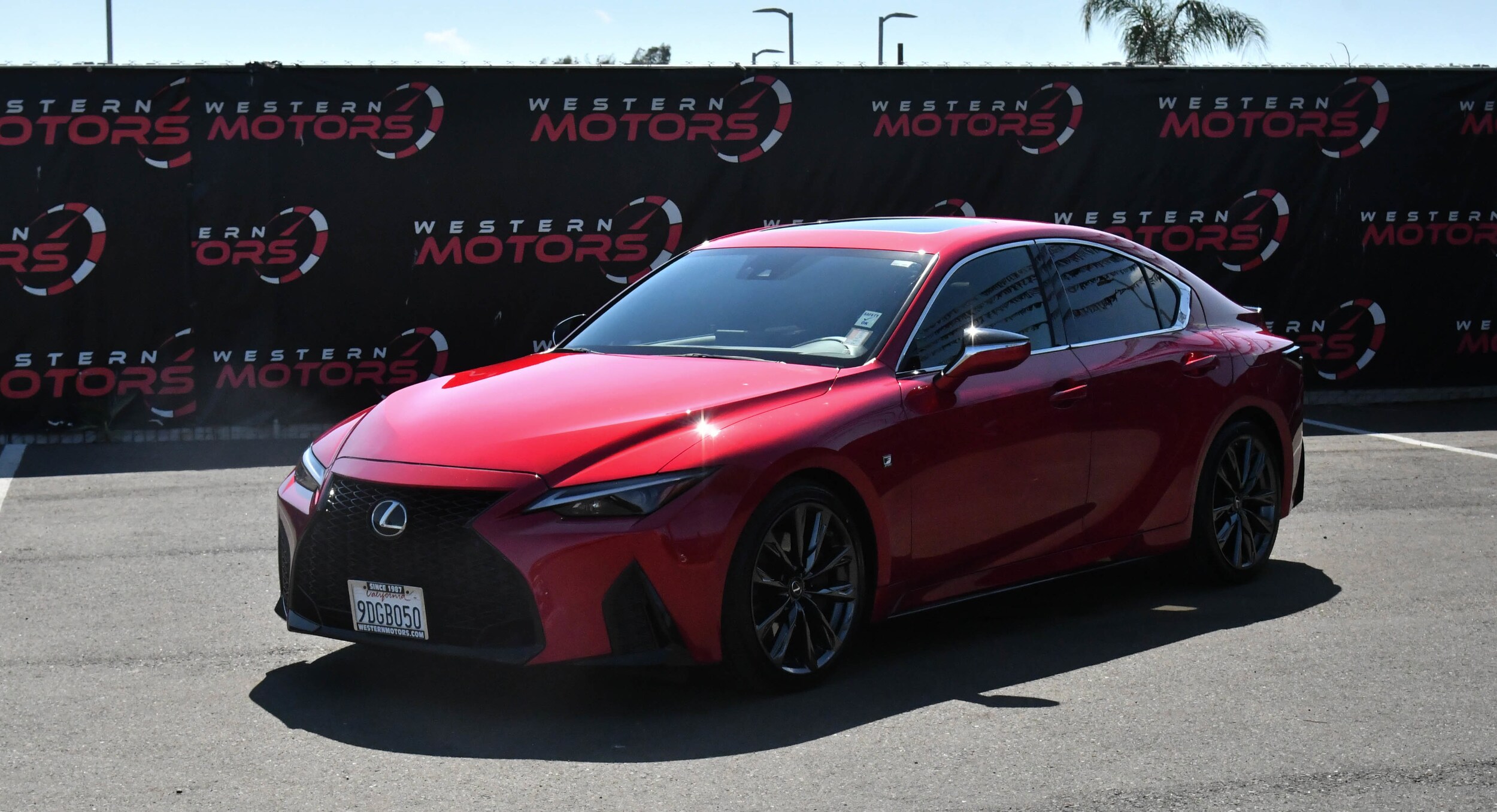 2022 Lexus IS 350 F SPORT photo 3