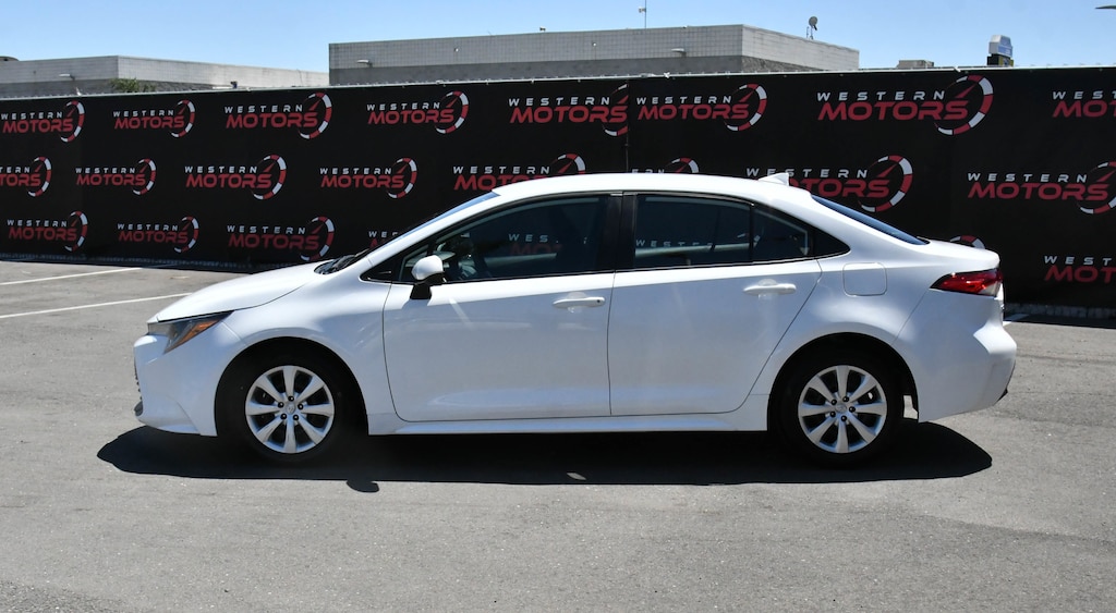 Used 2025 Toyota Corolla LE Sedan
