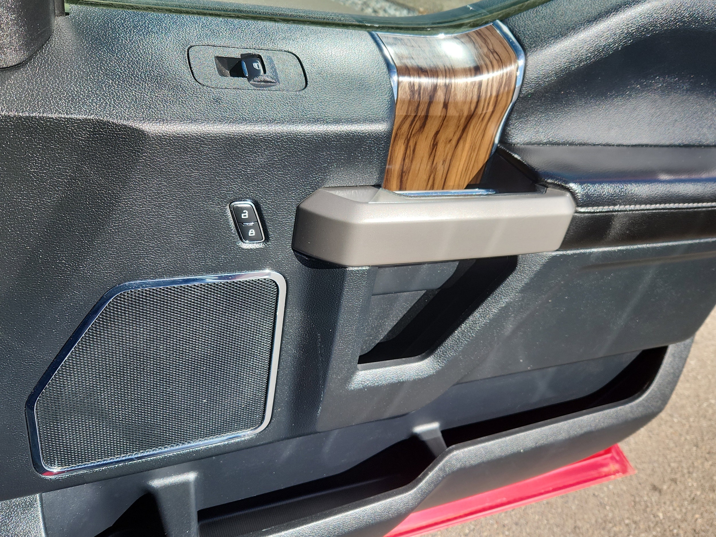 2020 Ford F-150 Lariat - Photo 14