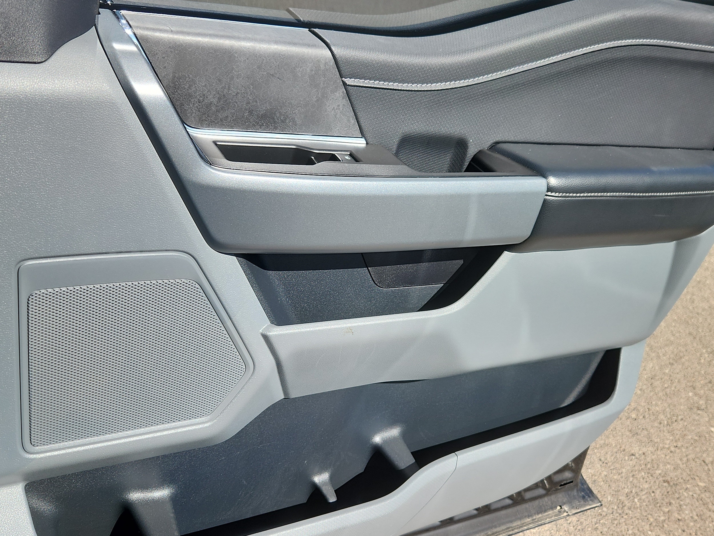 2024 Ford F-150 XLT - Photo 14