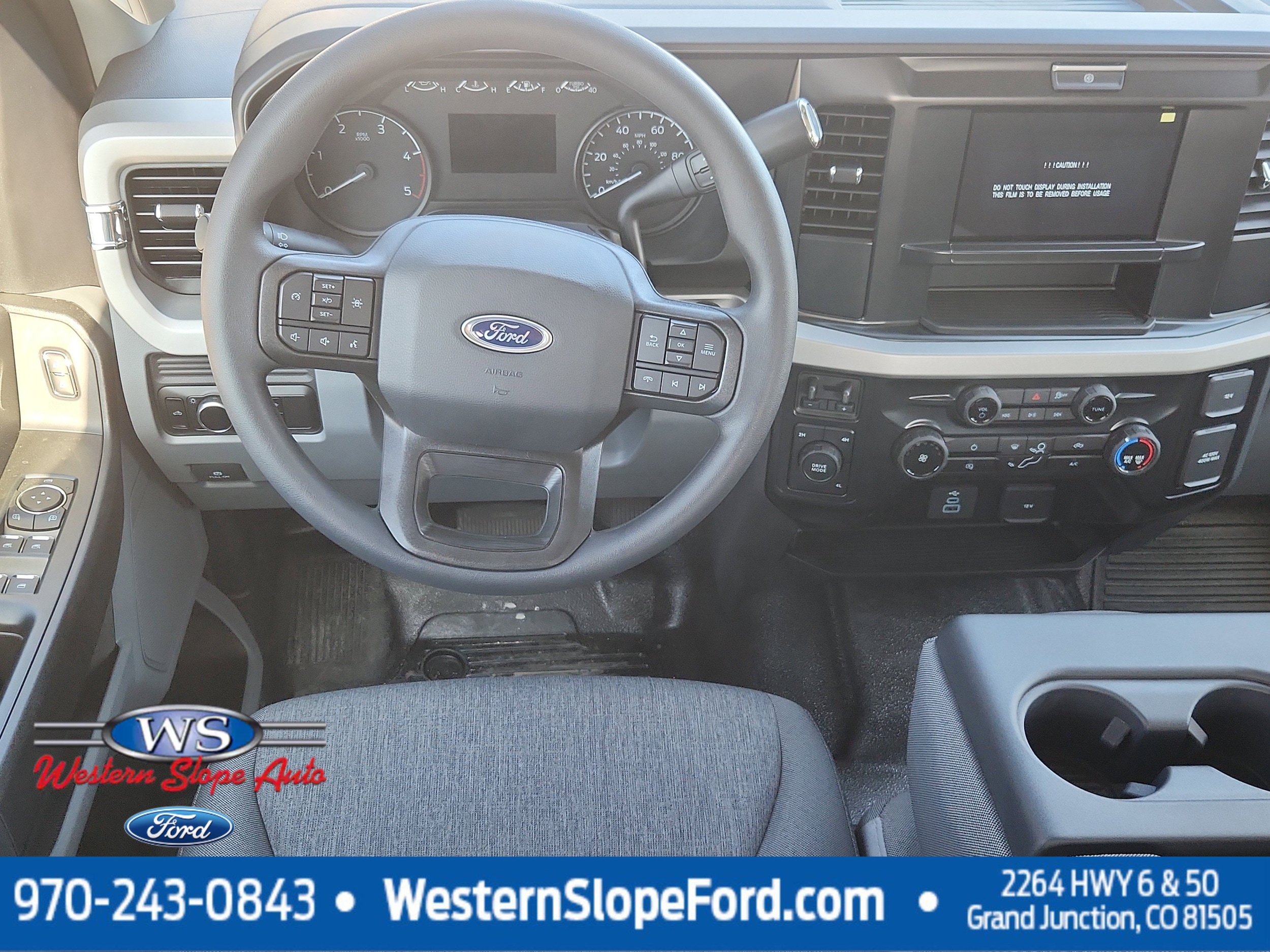 2025 Ford F-350 Super Duty Chassis Cab XL - Photo 10