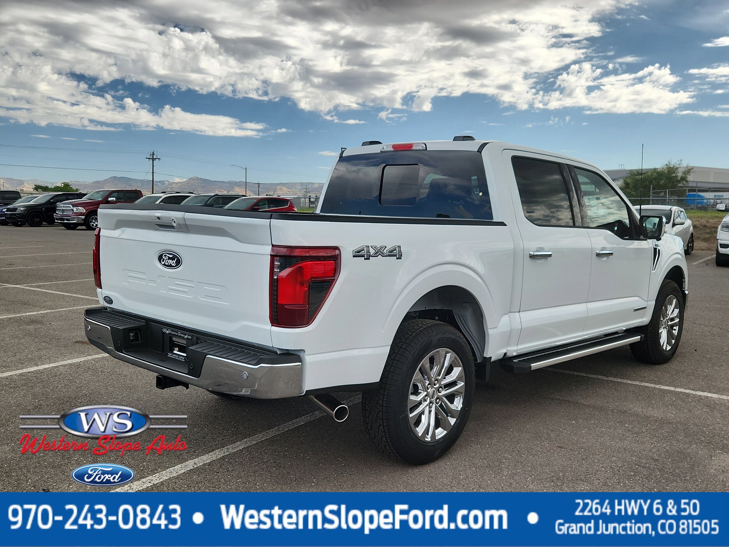 2025 Ford F-150 XLT photo 3