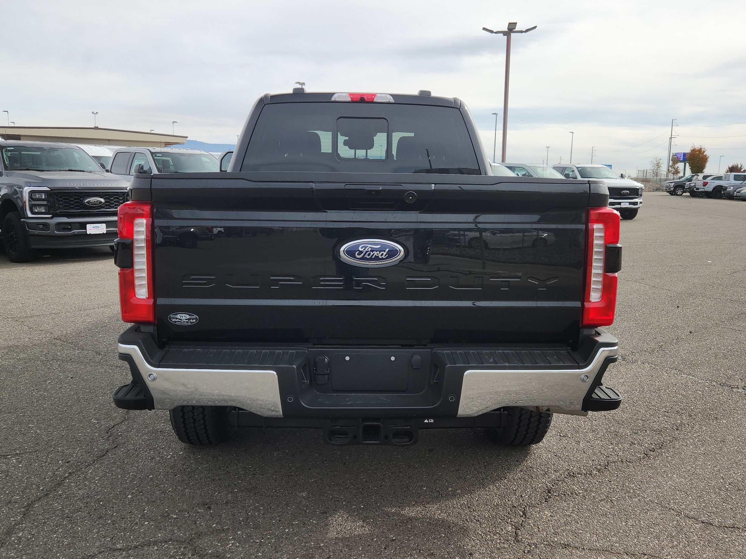 2026 Ford F-350 Super Duty XLT - Photo 4
