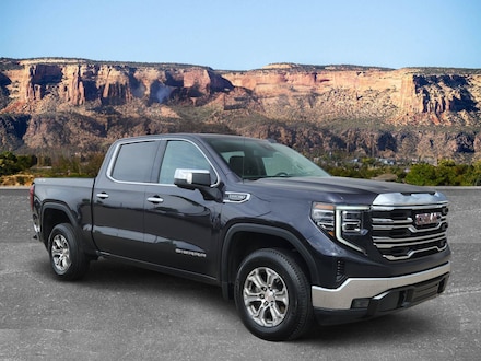 2025 GMC Sierra 1500 SLT Truck Crew Cab