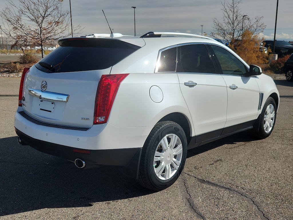 2016 Cadillac SRX Luxury photo 4