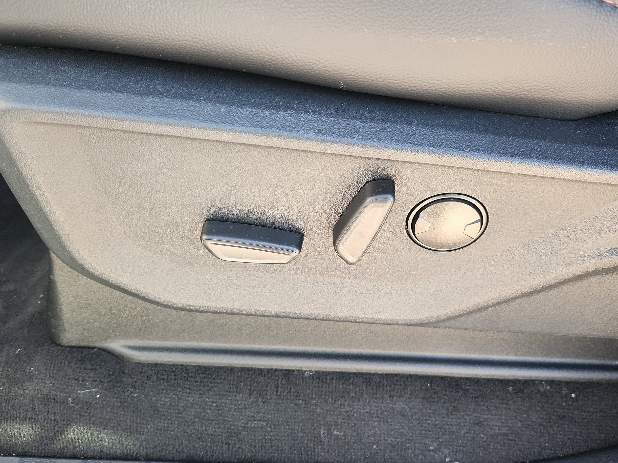 2025 Ford F-250 Super Duty Lariat - Photo 8