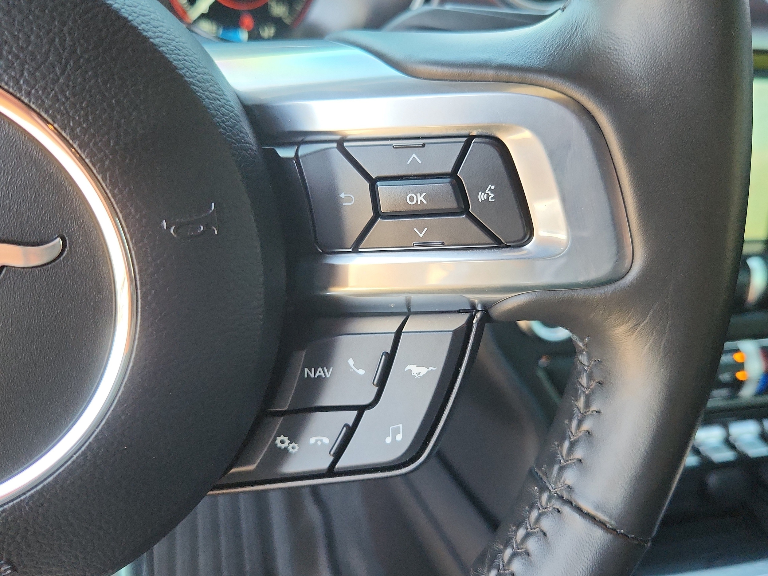 2022 Ford Mustang Mach 1 - Photo 22