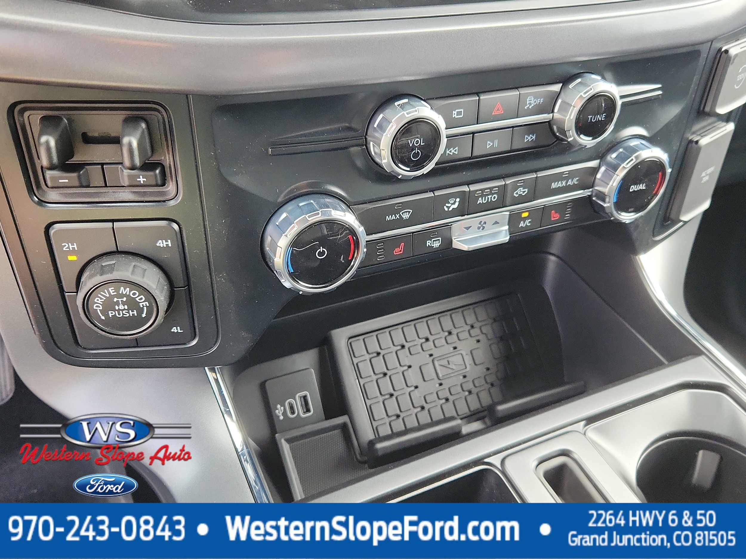 2025 Ford F-150 XLT - Photo 17