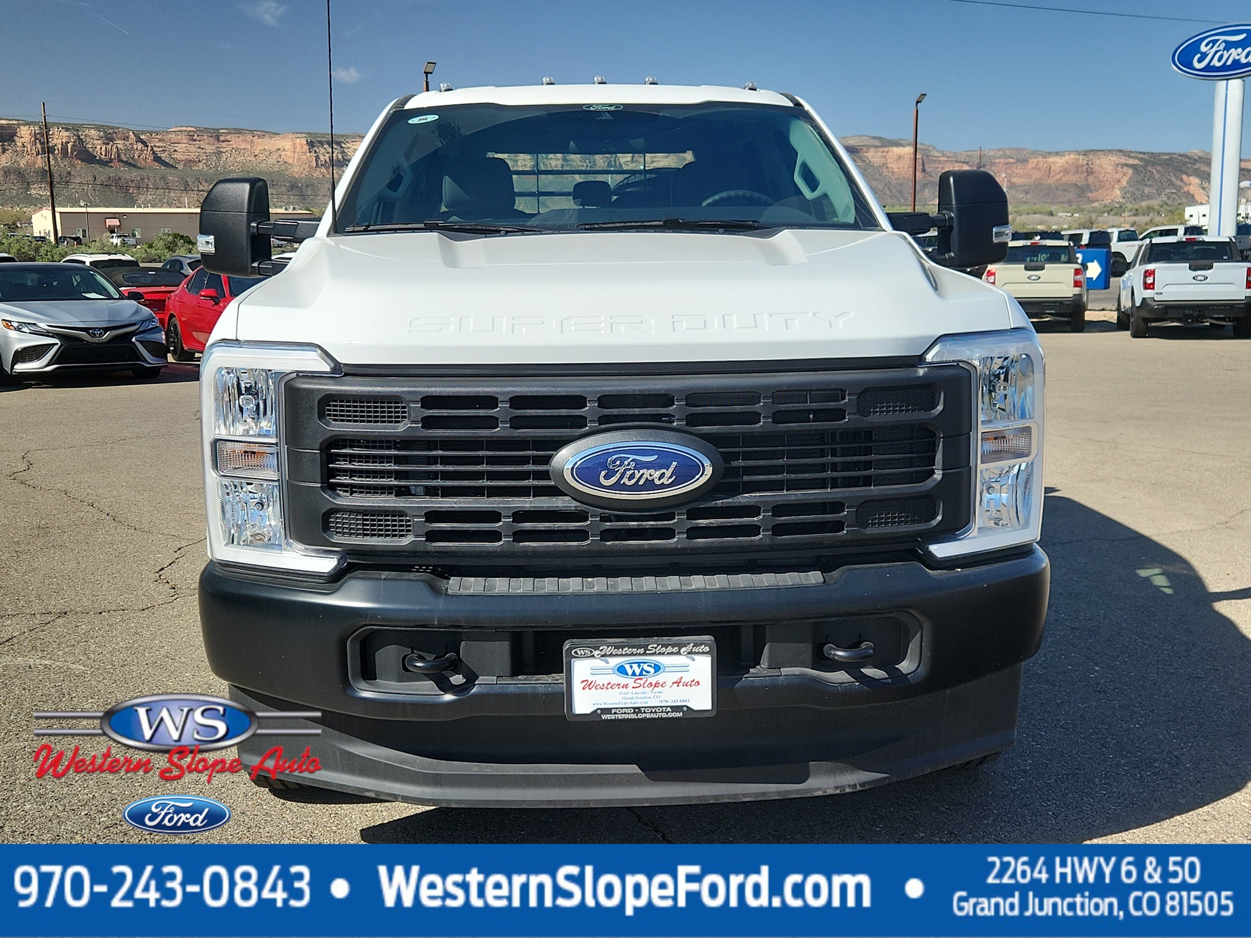 2025 Ford F-350 Super Duty Chassis Cab XL - Photo 6