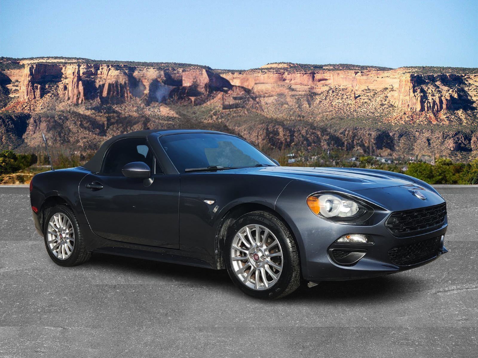 2017 FIAT 124 Spider Classica