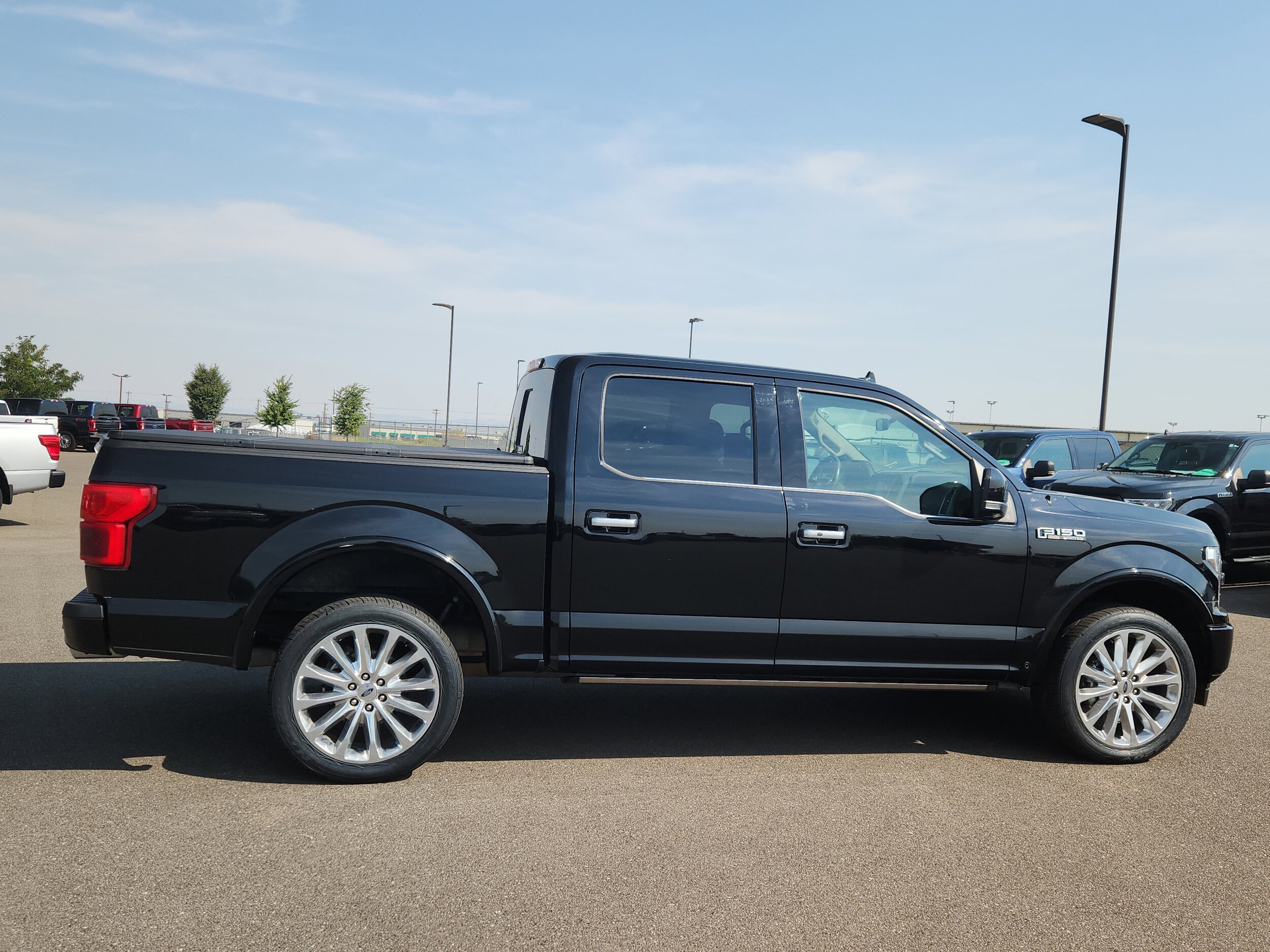 2020 Ford F-150 Limited photo 2