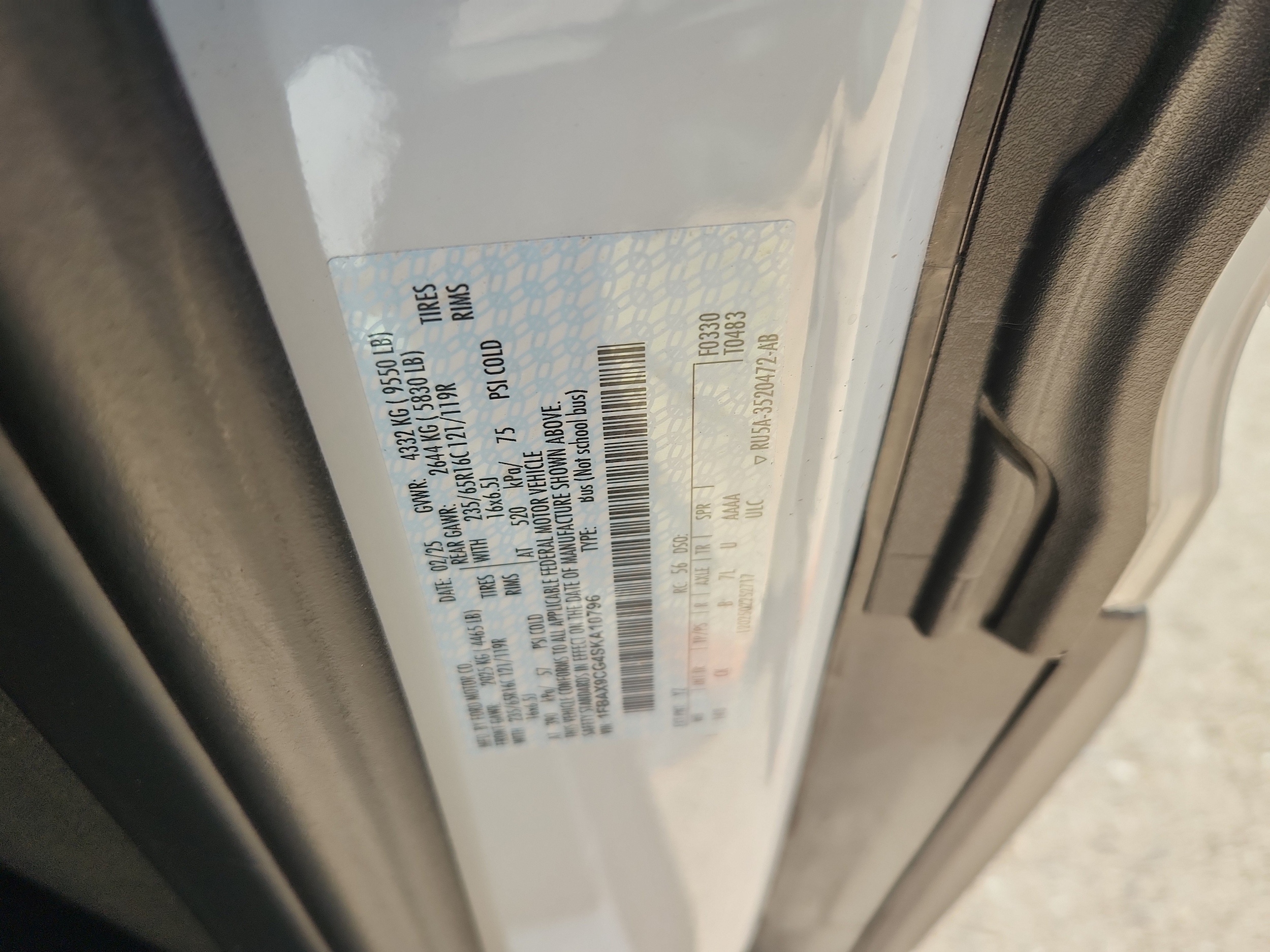 2025 Ford Transit Passenger Van XL - Photo 17