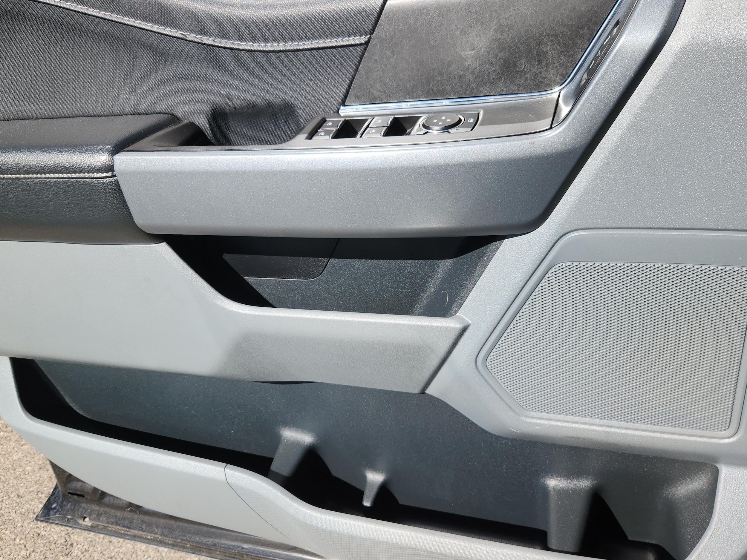 2024 Ford F-150 XLT - Photo 9