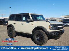 2025 Ford Bronco Badlands SUV