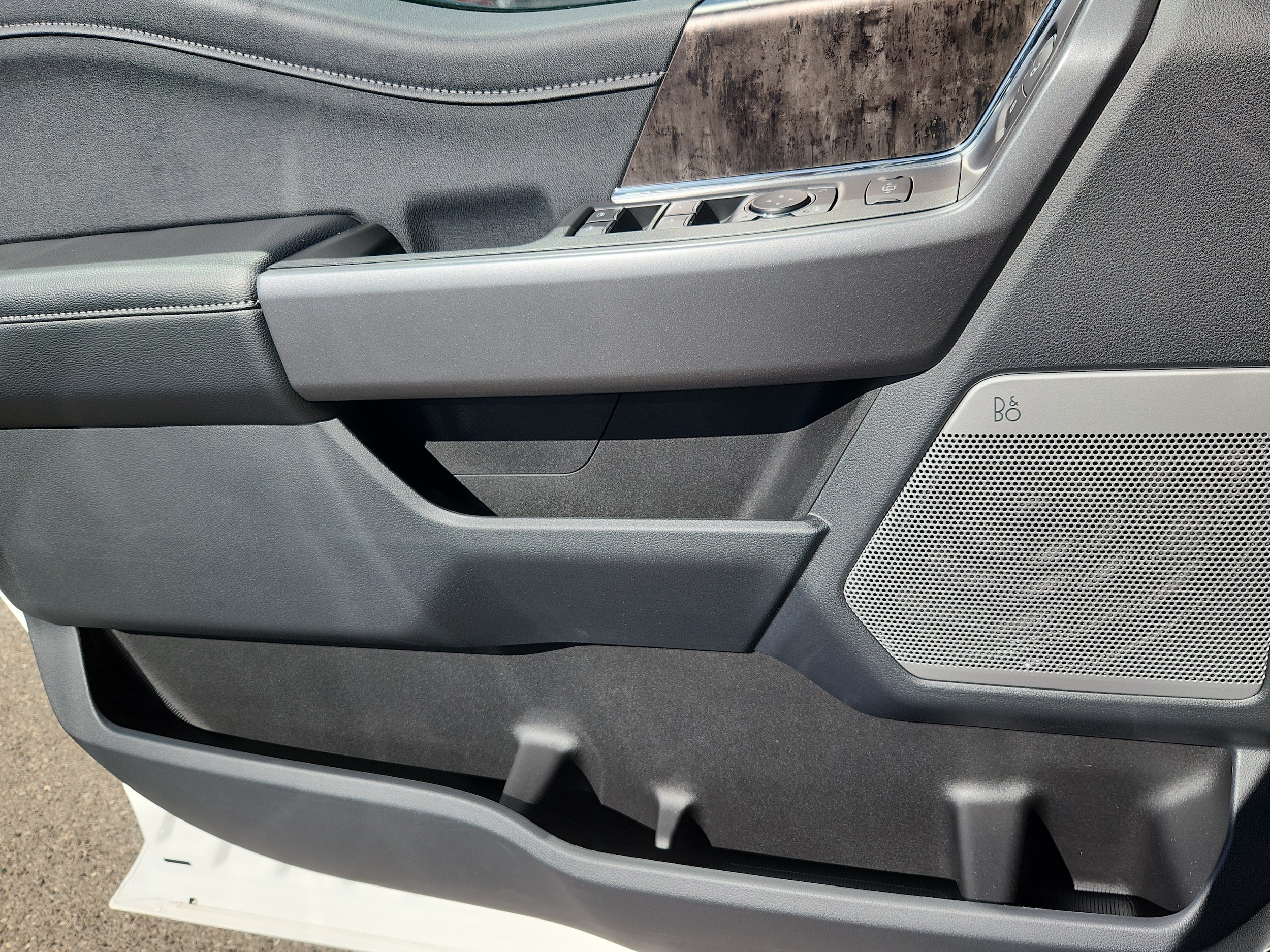 2025 Ford F-250 Super Duty Lariat - Photo 9