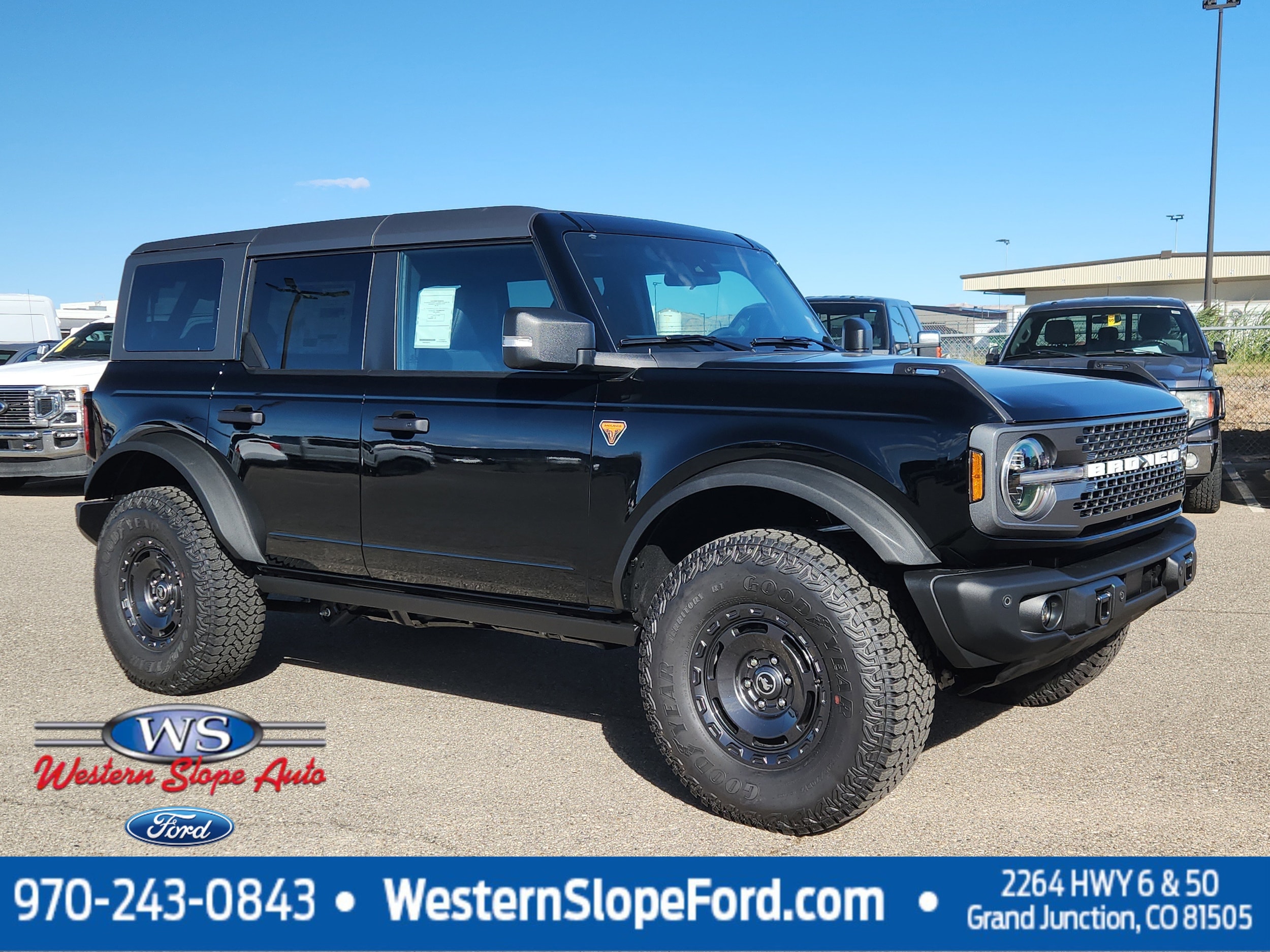 2025 Ford Bronco 4-Door Badlands's photo