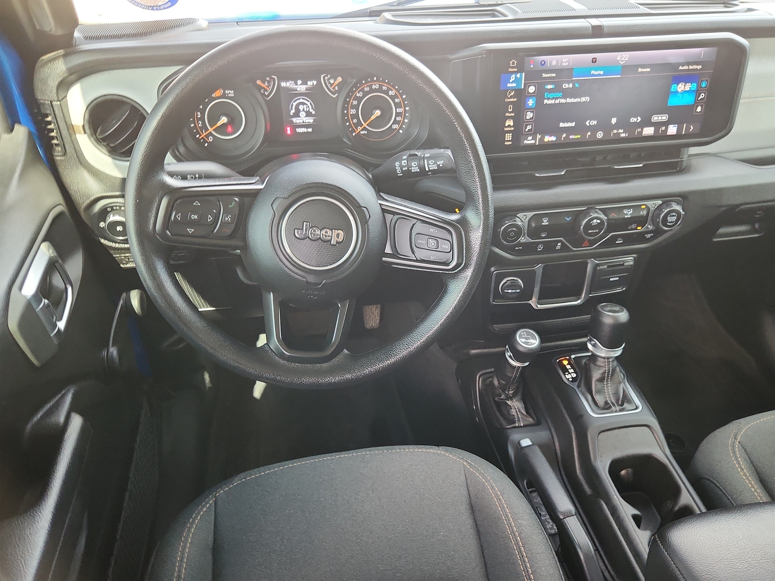 Photo 10