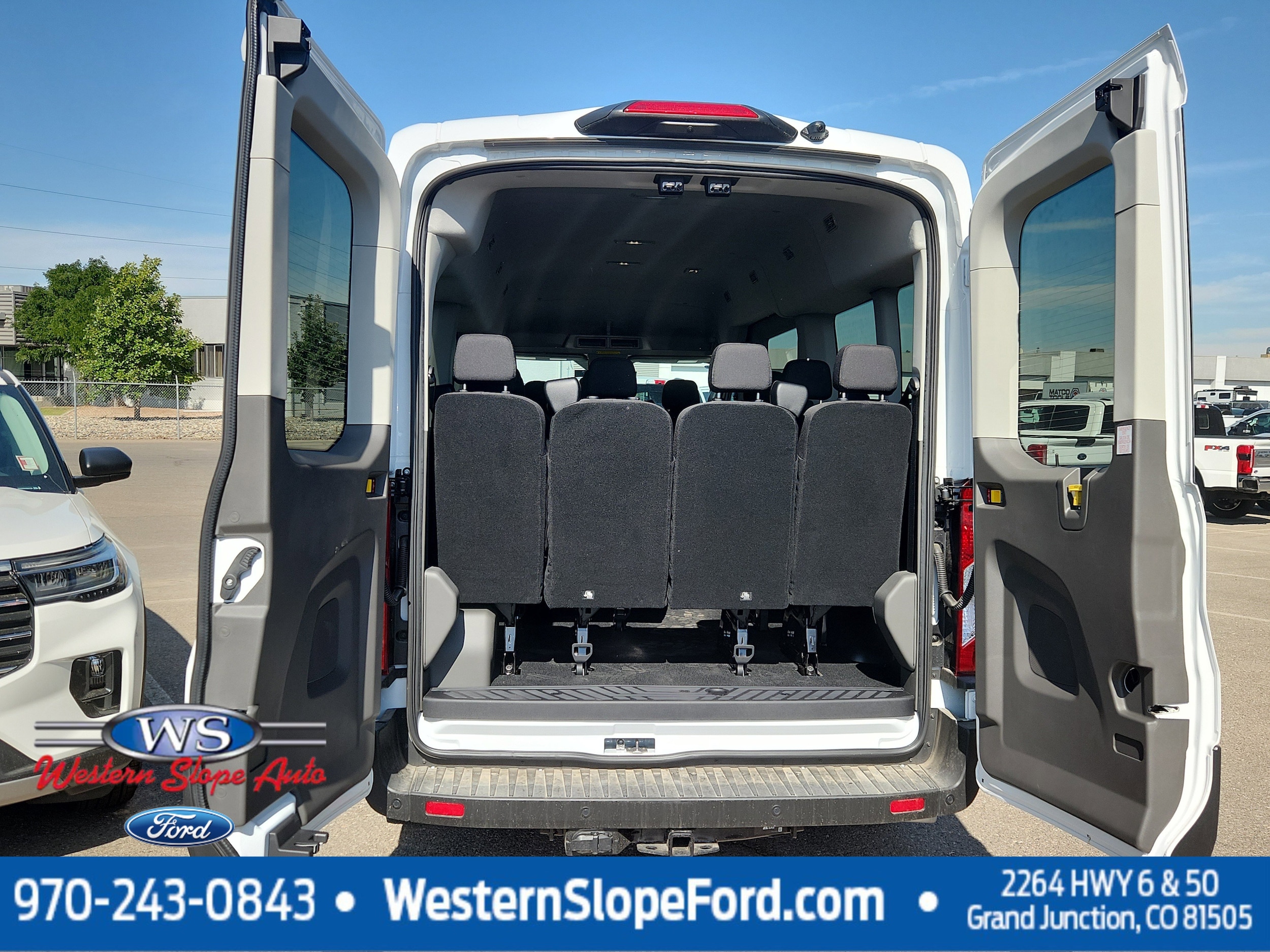 2025 Ford Transit Passenger Van XL - Photo 9