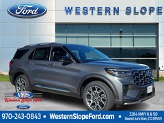 2025 Ford Explorer Platinum SUV