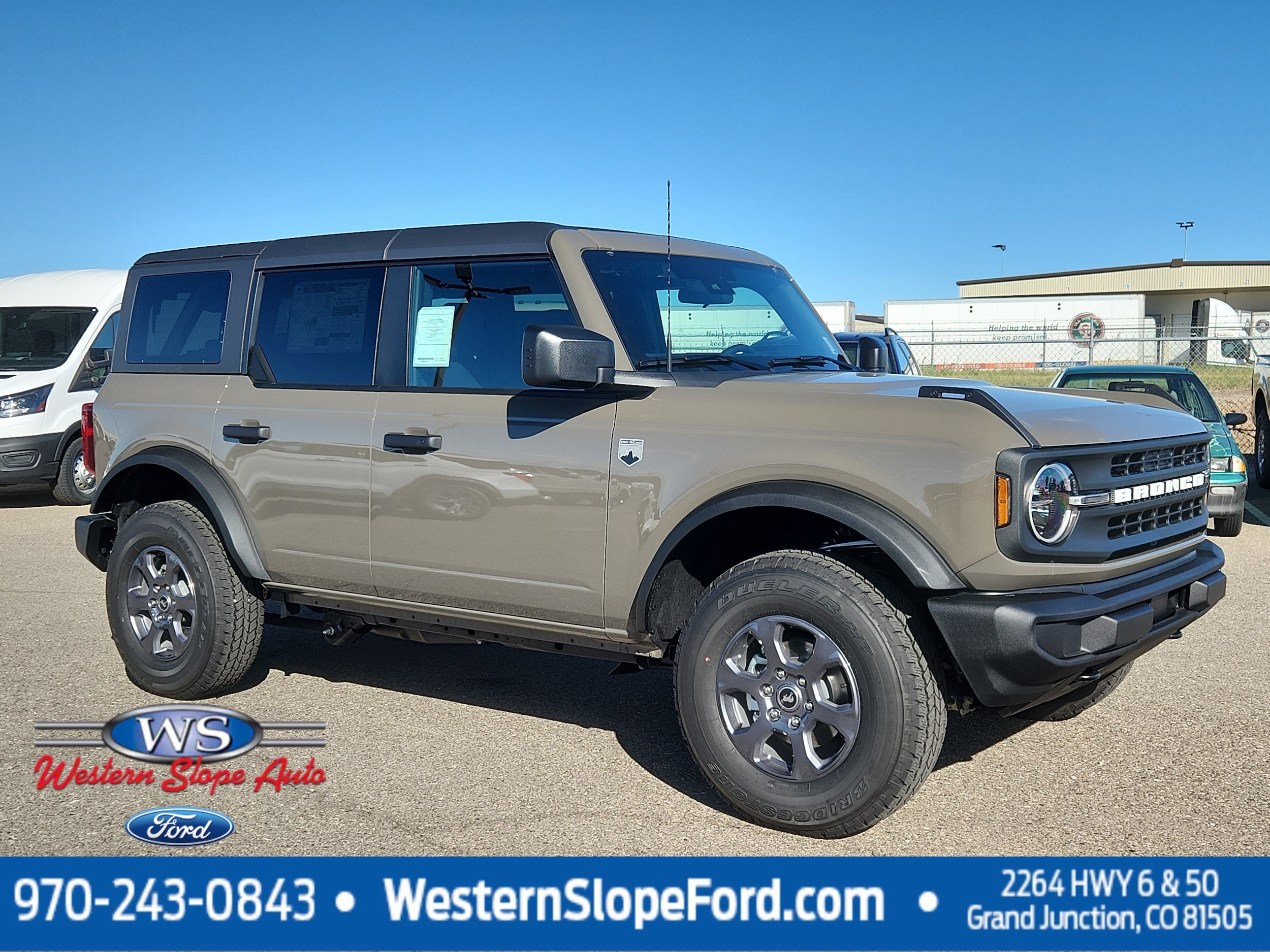 2025 Ford Bronco 4-Door Big Bend's photo