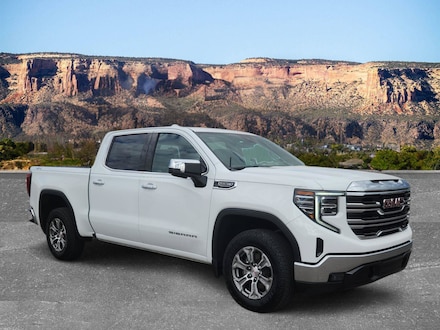 2025 GMC Sierra 1500 SLT Truck Crew Cab